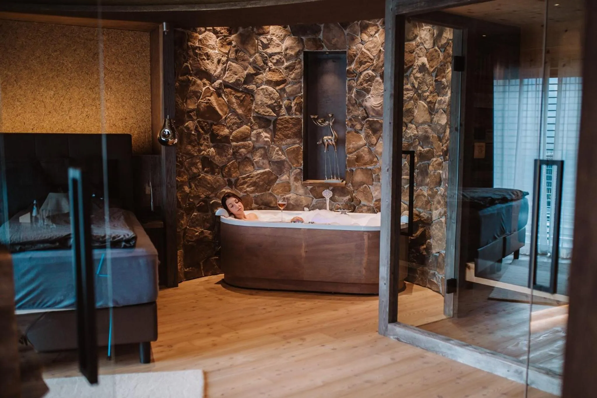 Hot Tub in La Roccia Wellness Hotel