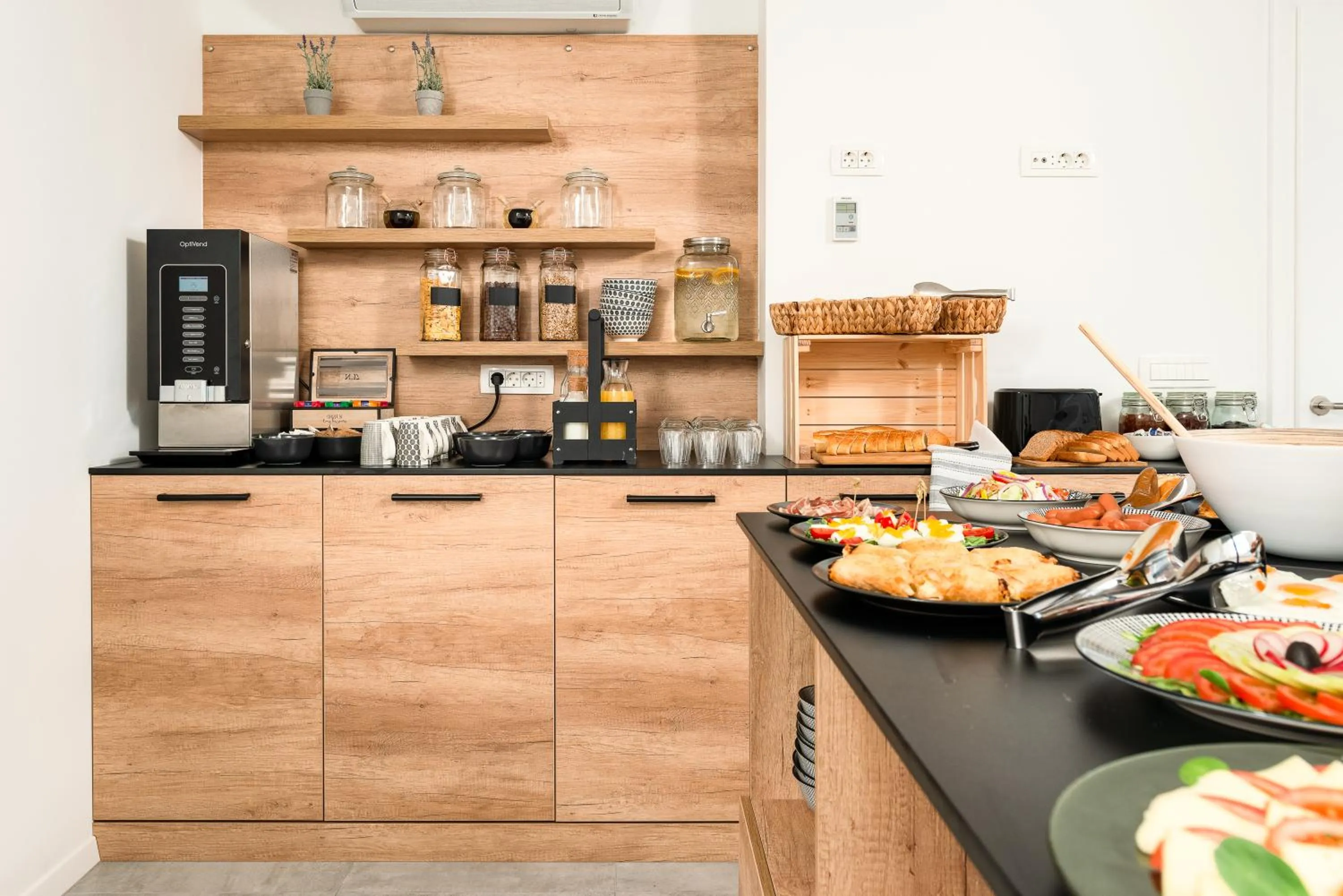 Coffee/tea facilities in Skaline Luxury rooms Split