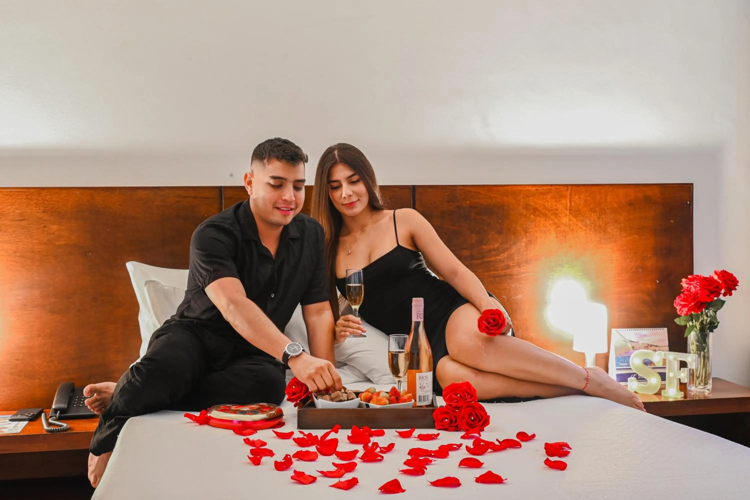 Activities in TAMA Hotel Granada Real Cali