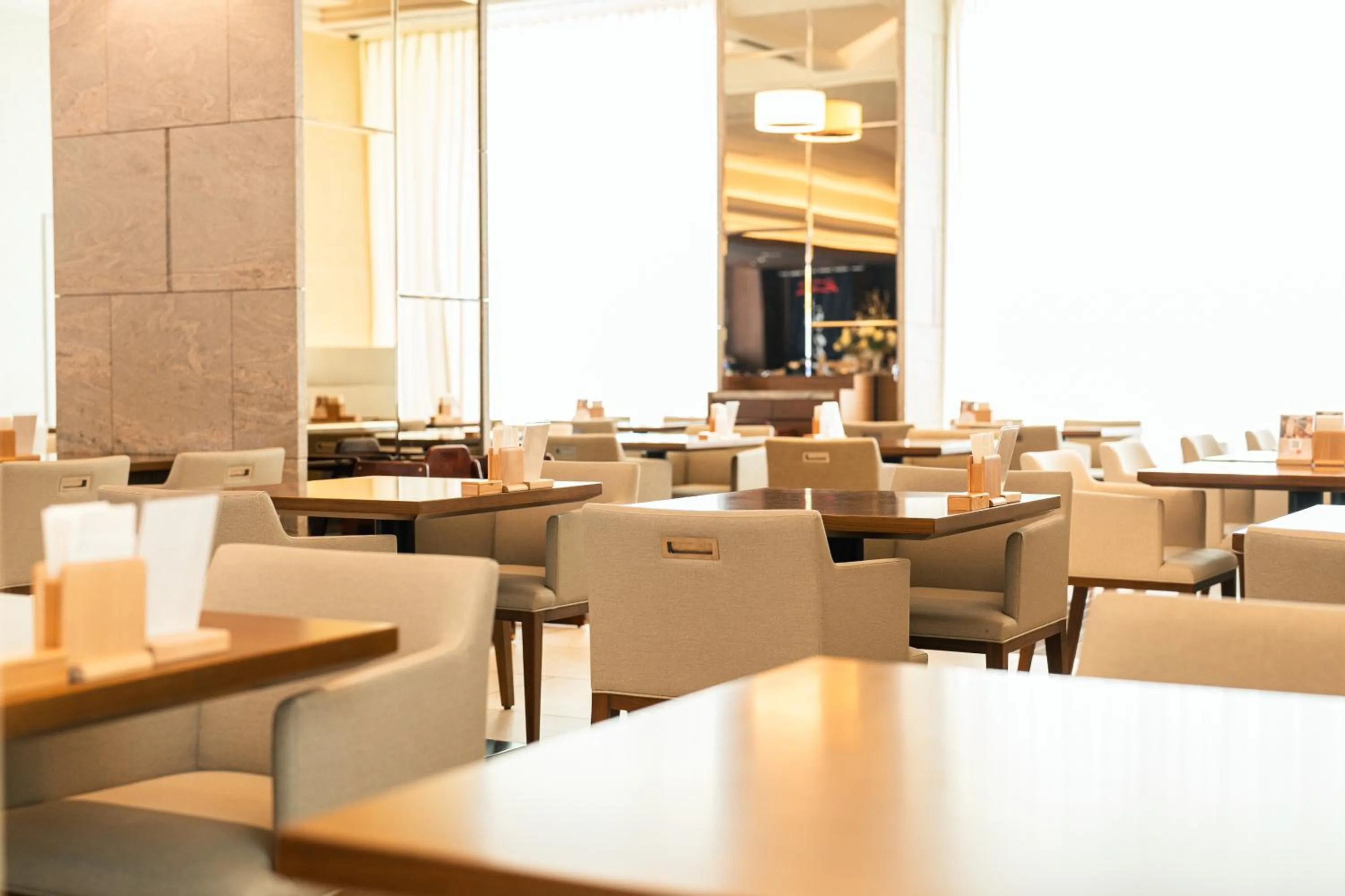 Restaurant/places to eat in Hotel JAL City Sapporo Nakajima Park