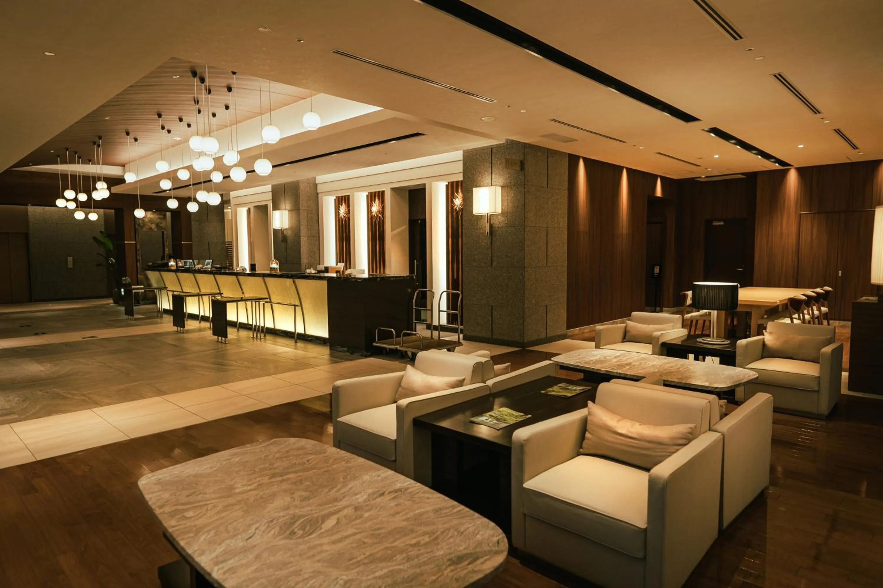 Lobby or reception in Hotel JAL City Sapporo Nakajima Park