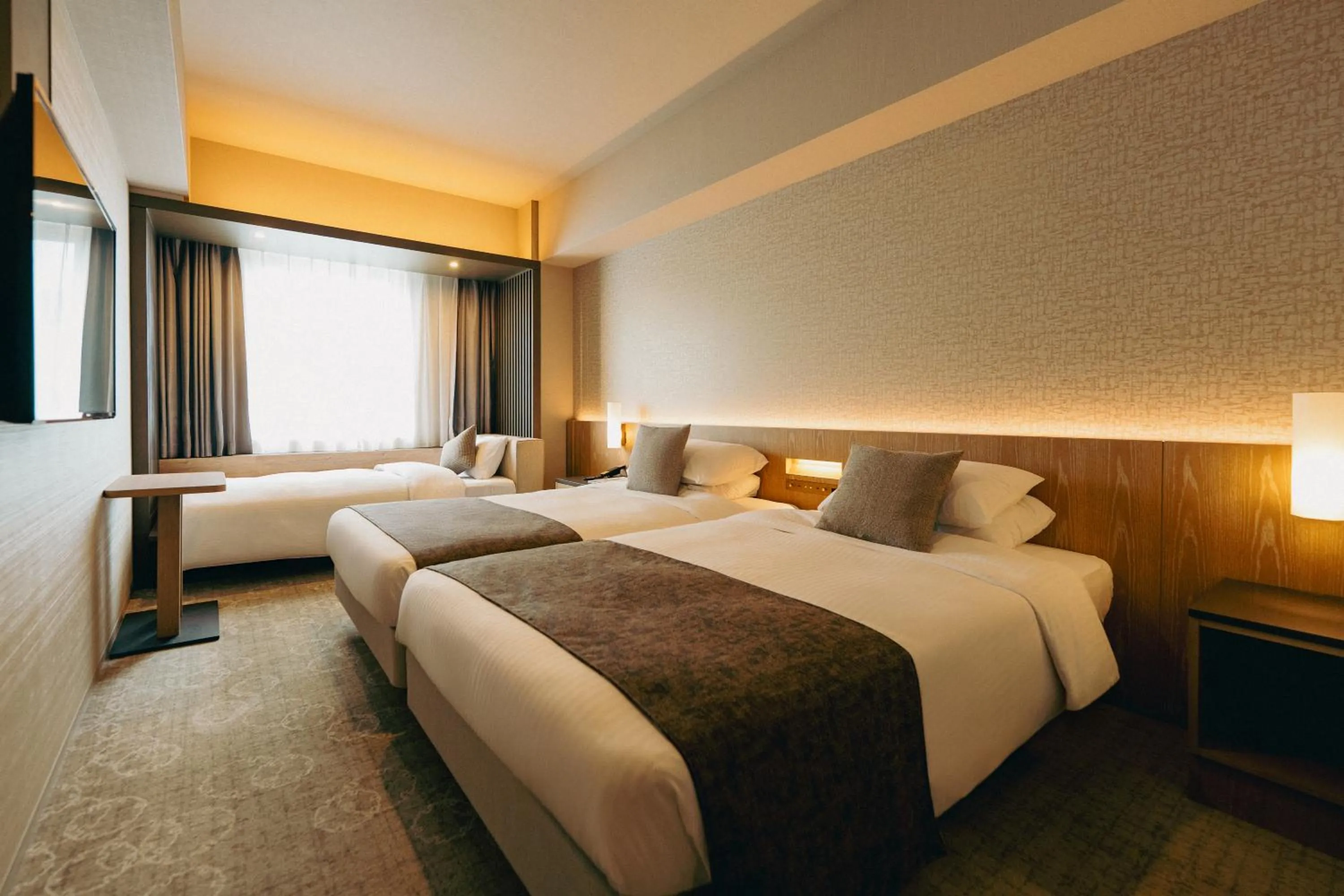 Photo of the whole room, Bed in Hotel JAL City Sapporo Nakajima Park