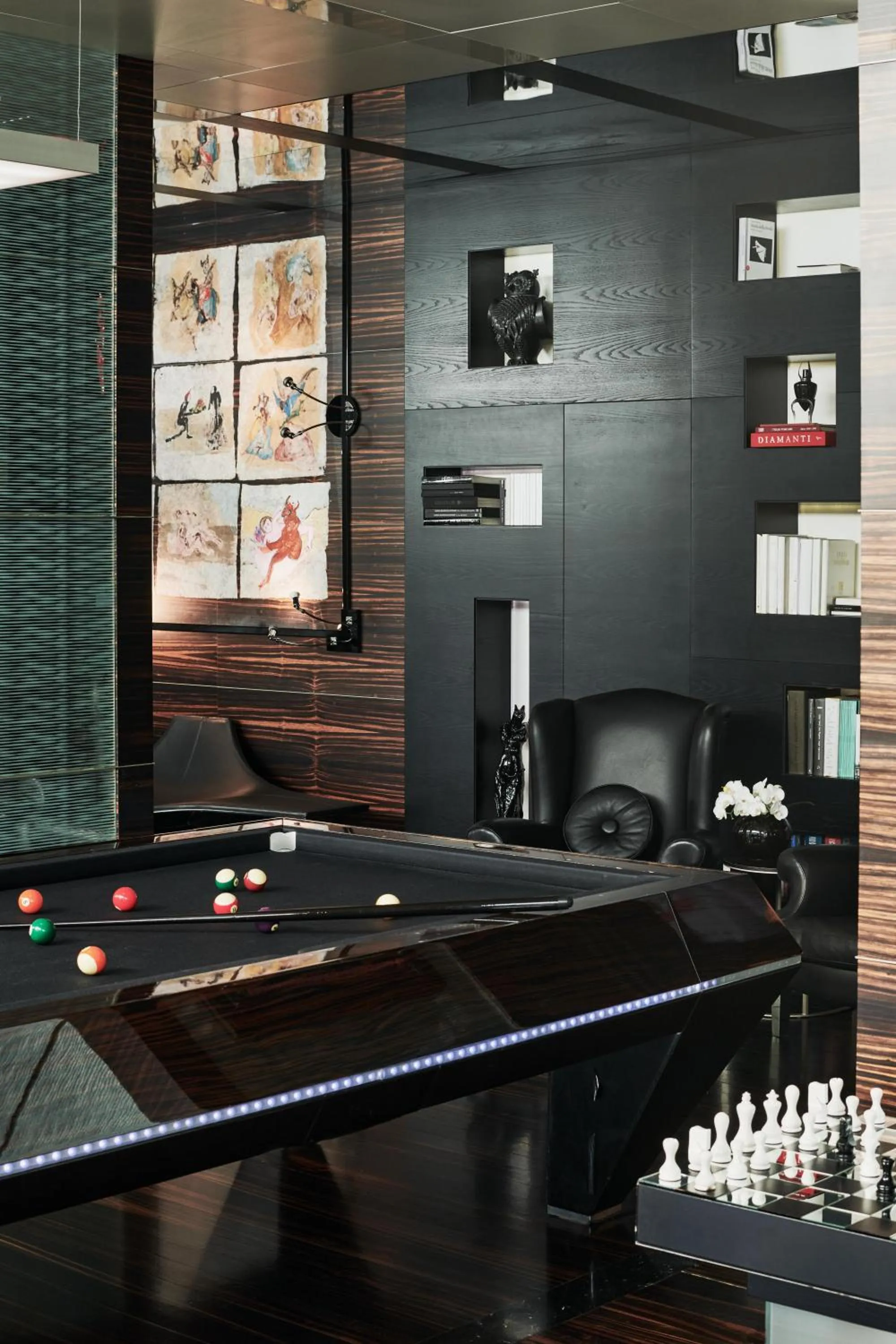 Game Room in ROMEO Napoli