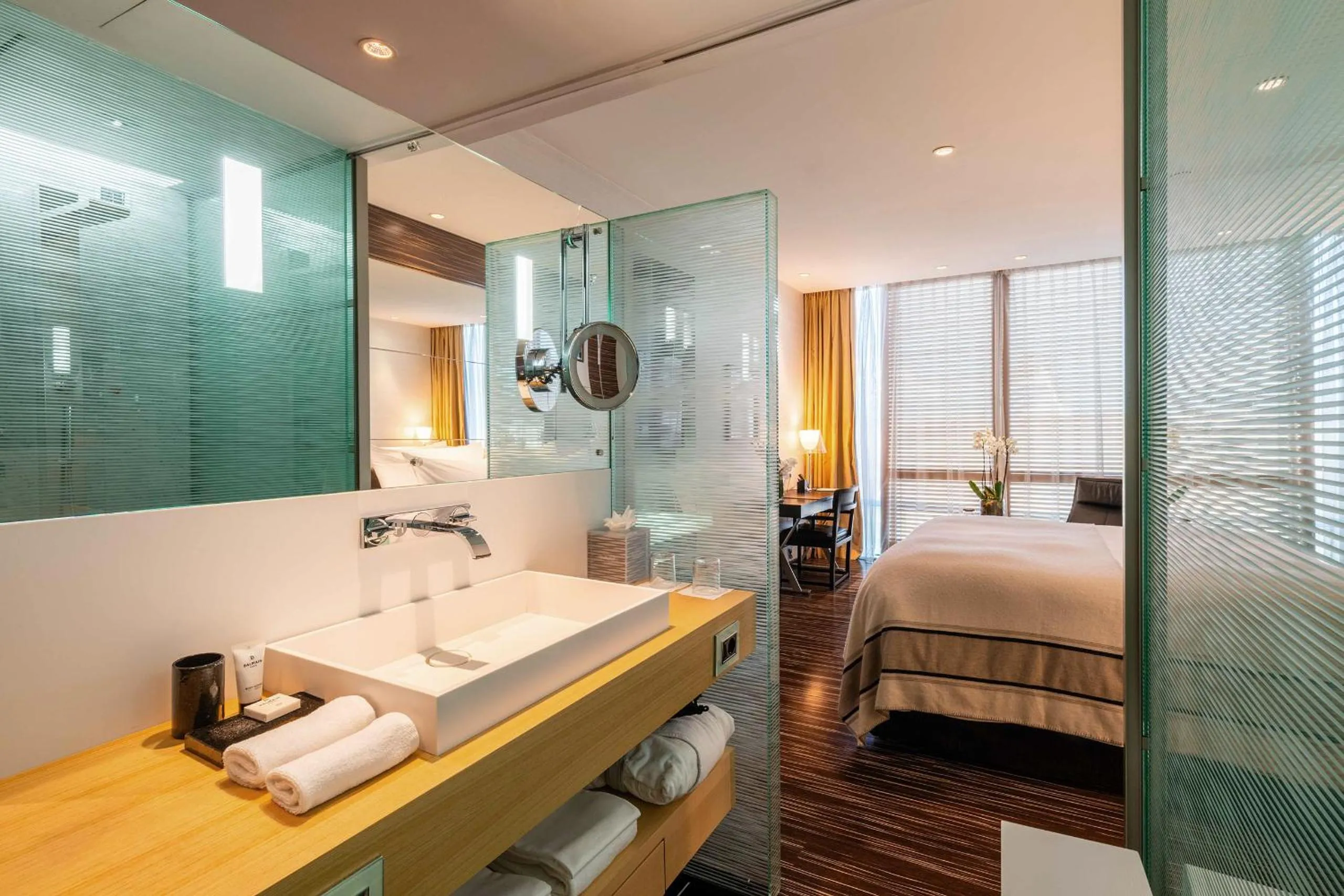 Bedroom, Bed in ROMEO Napoli