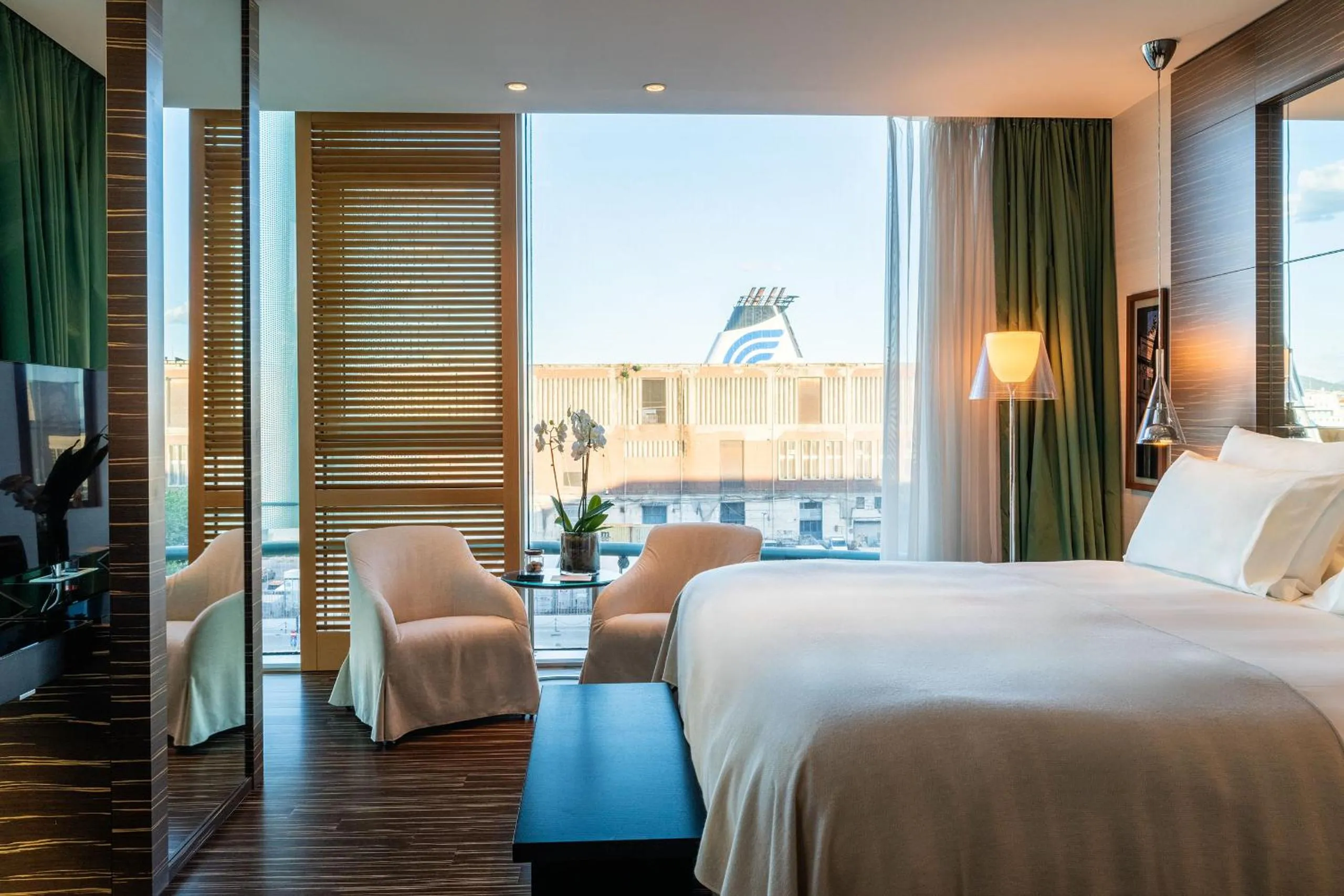 Bedroom, Bed in ROMEO Napoli