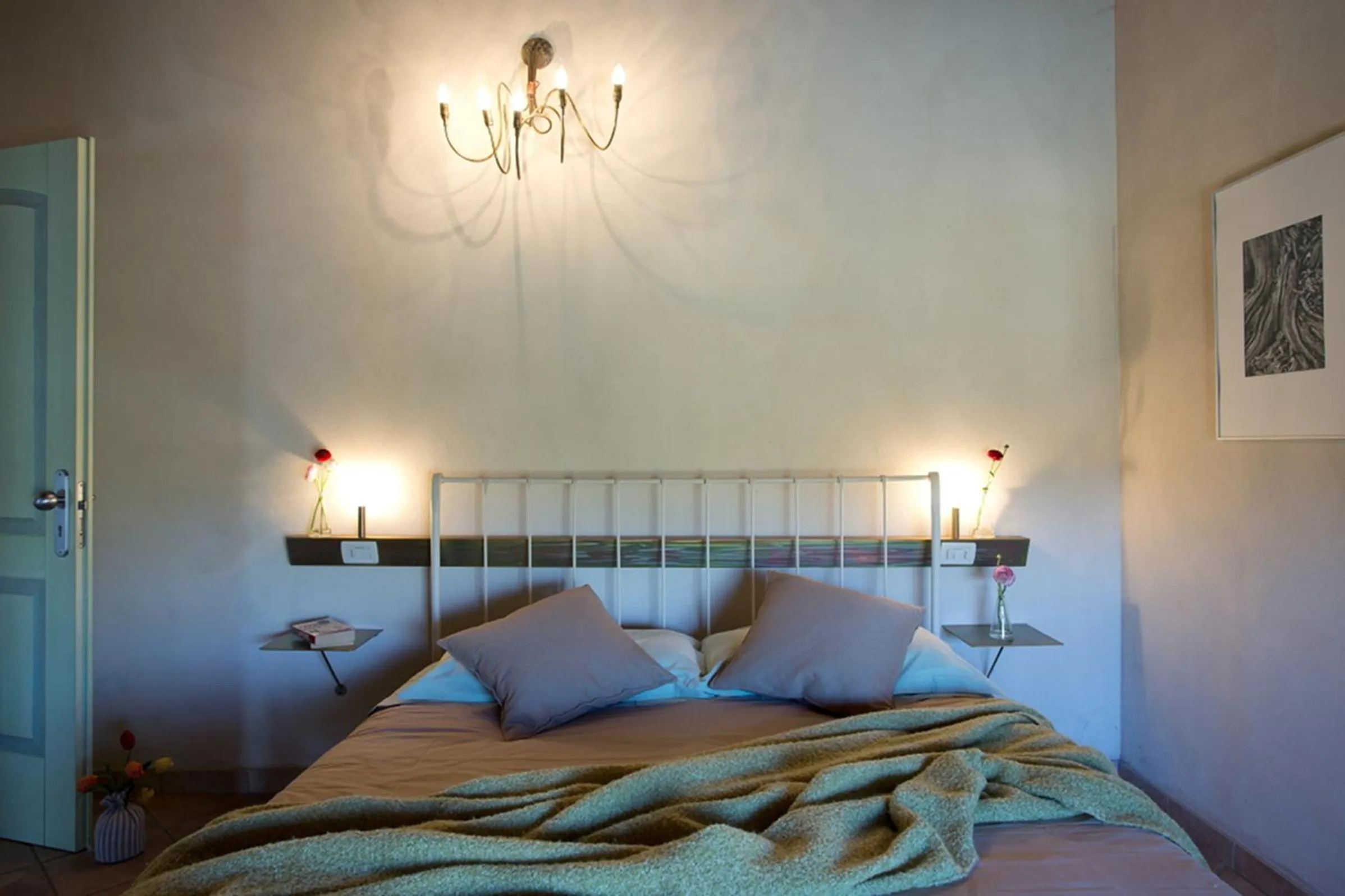 Photo of the whole room, Bed in Cascina Marcantonio