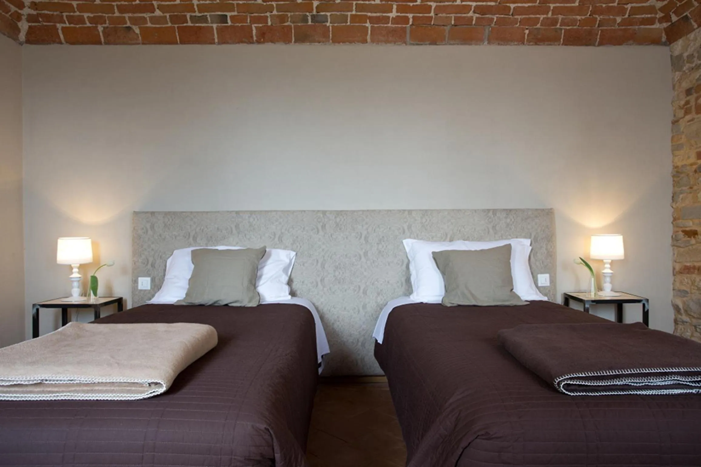 Photo of the whole room, Bed in Cascina Marcantonio