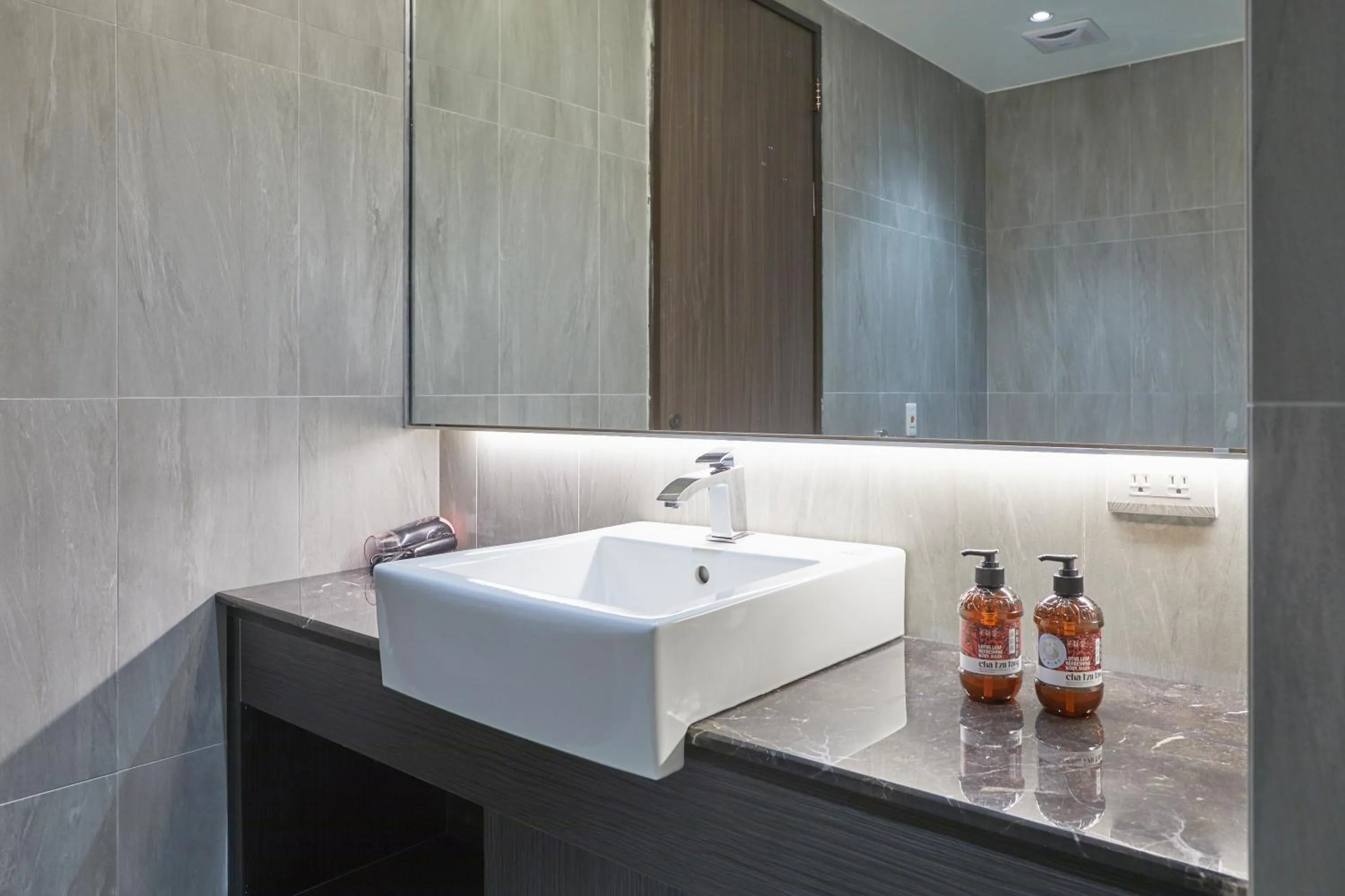 Bathroom in Lai Hotel