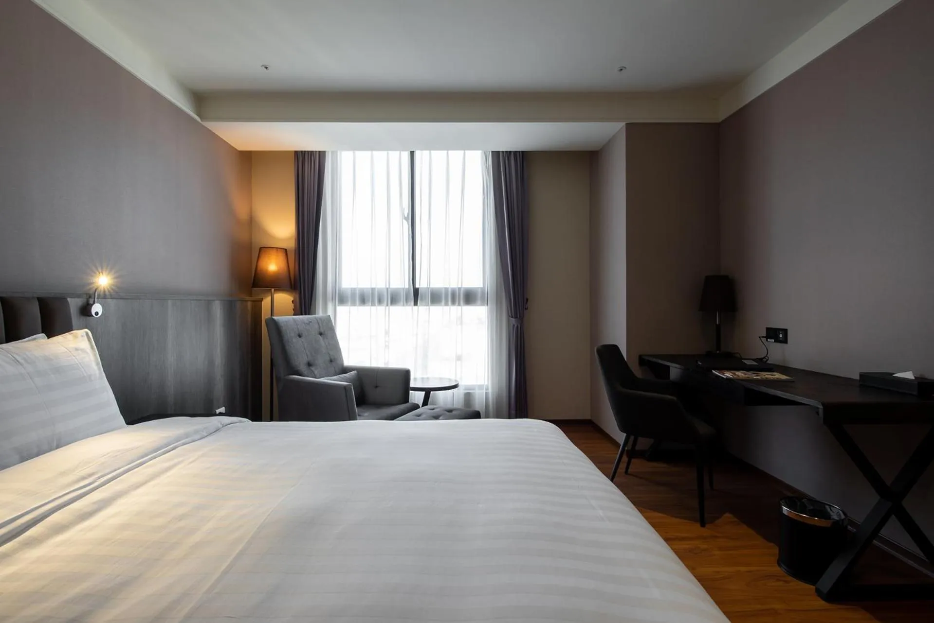 Bedroom, Bed in Lai Hotel