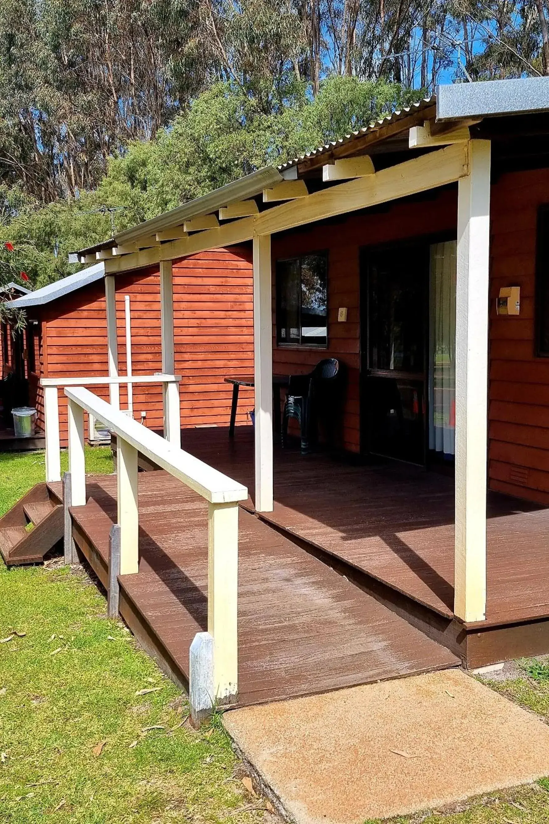 Standard 2 Bedroom Cabin in Discovery Parks Margaret River Standard 2 Bedroom Cabin in Discovery Parks Margaret River