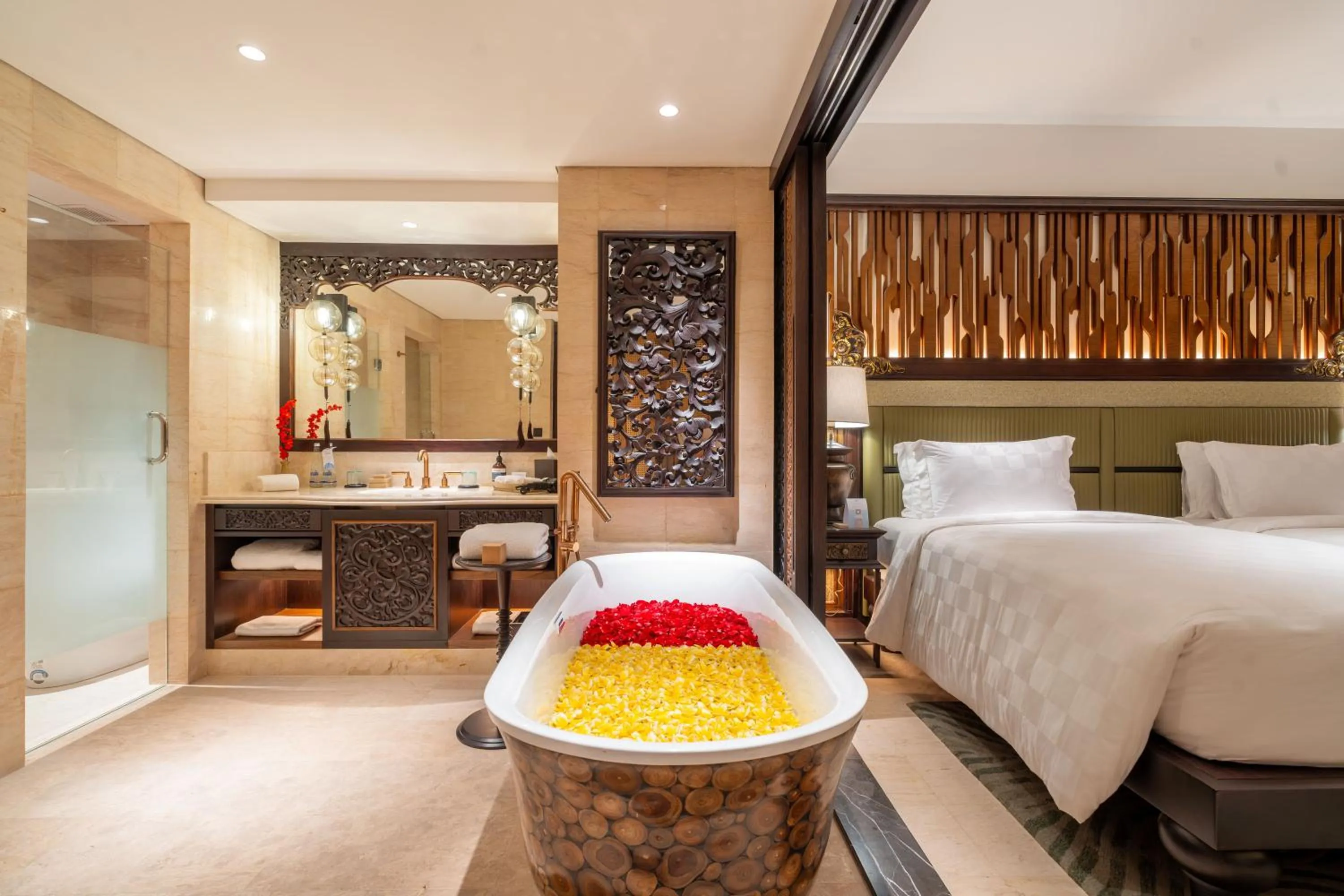 Bathroom, Bed in AYANA Resort Bali