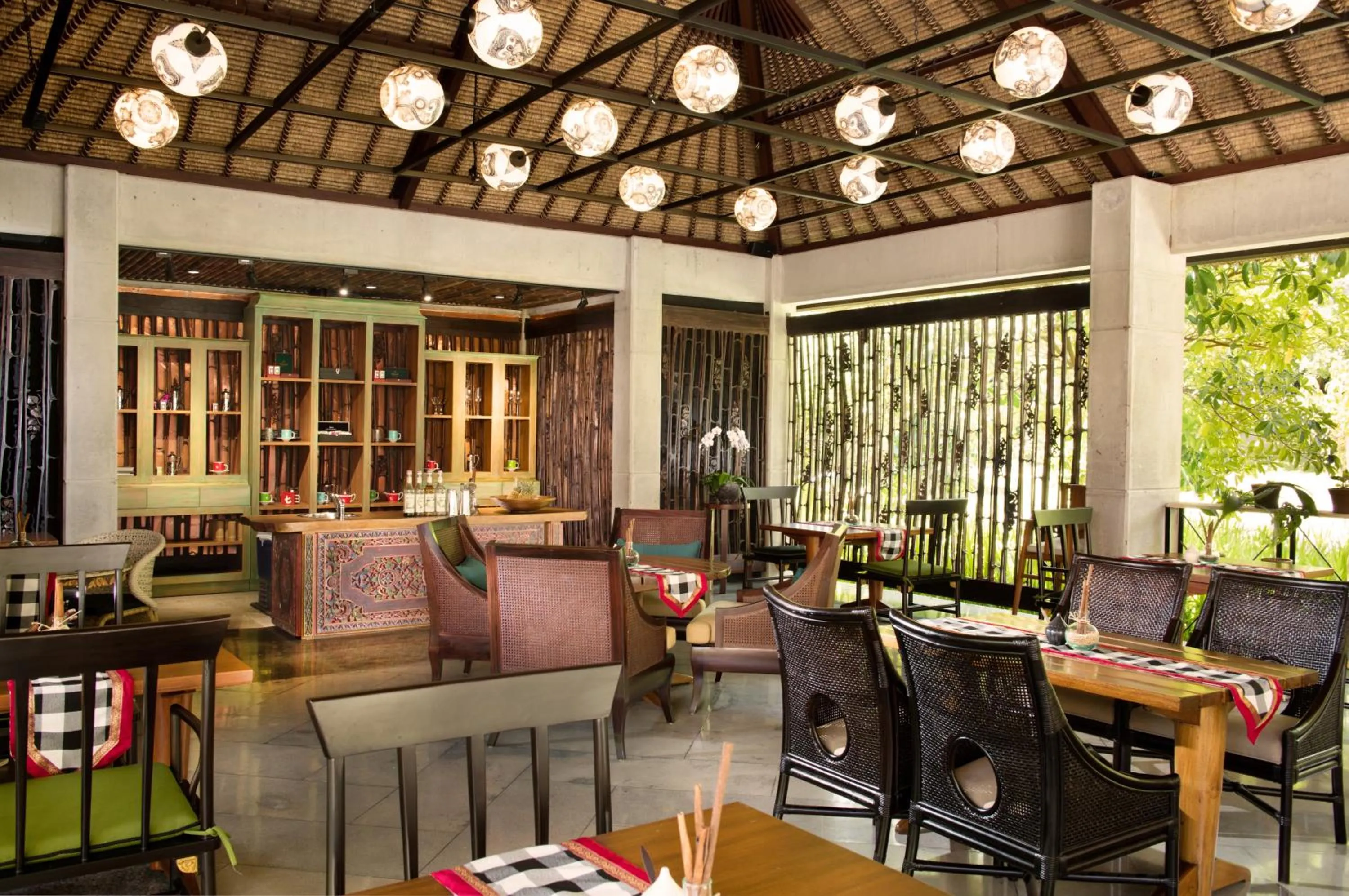 Restaurant/places to eat in AYANA Resort Bali