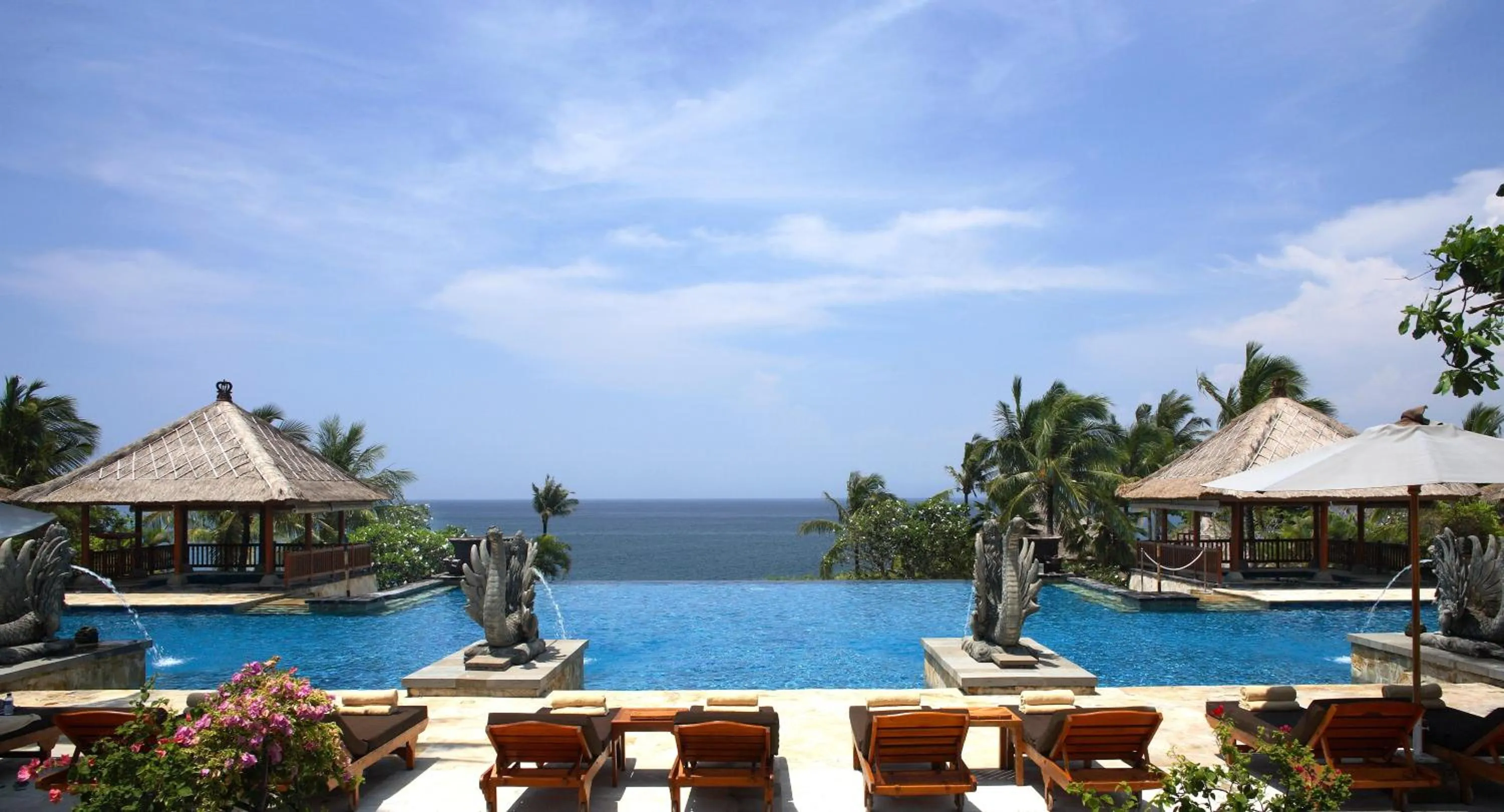 Swimming pool in AYANA Resort Bali