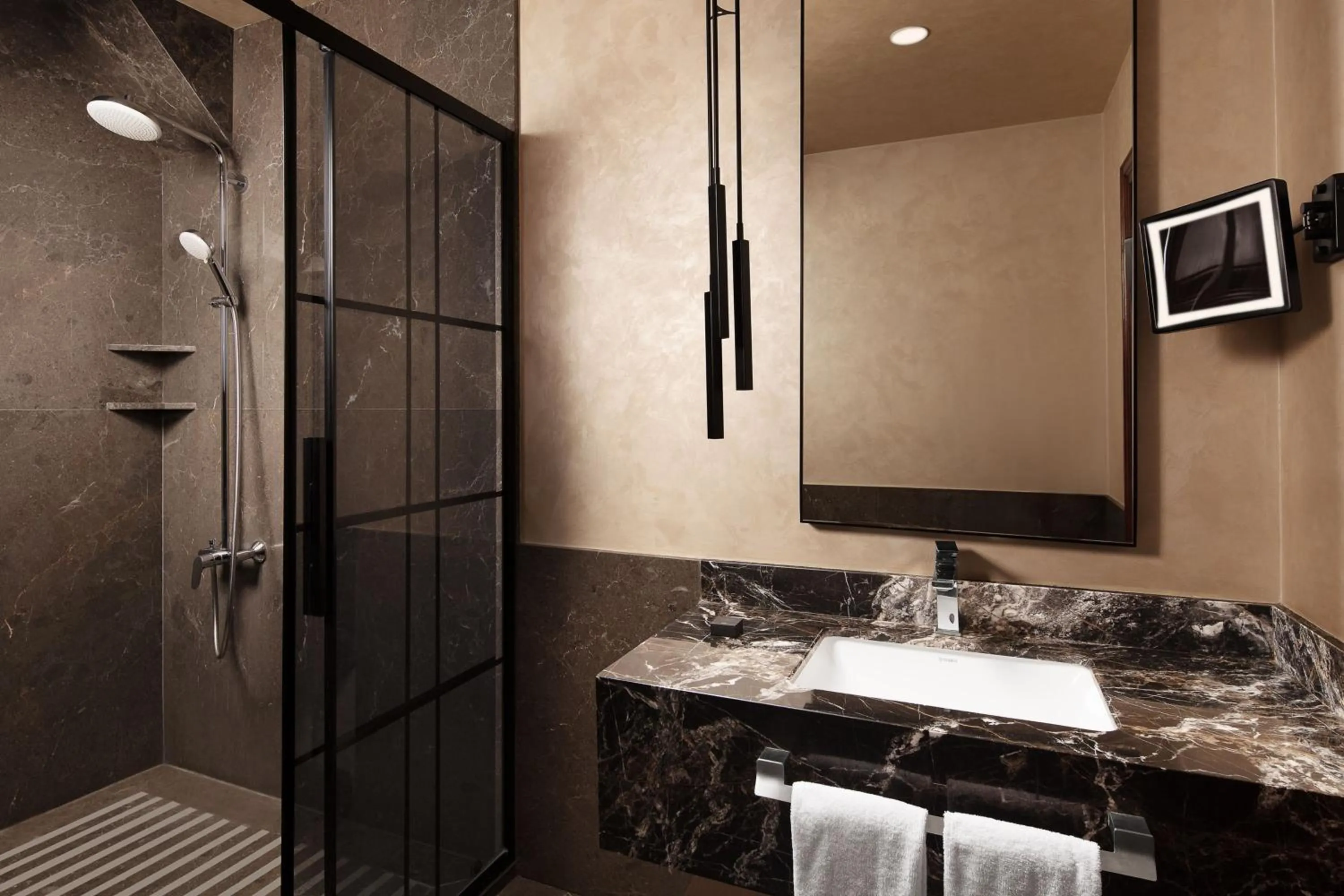 Bathroom in DeCamondo Galata, a Tribute Portfolio Hotel