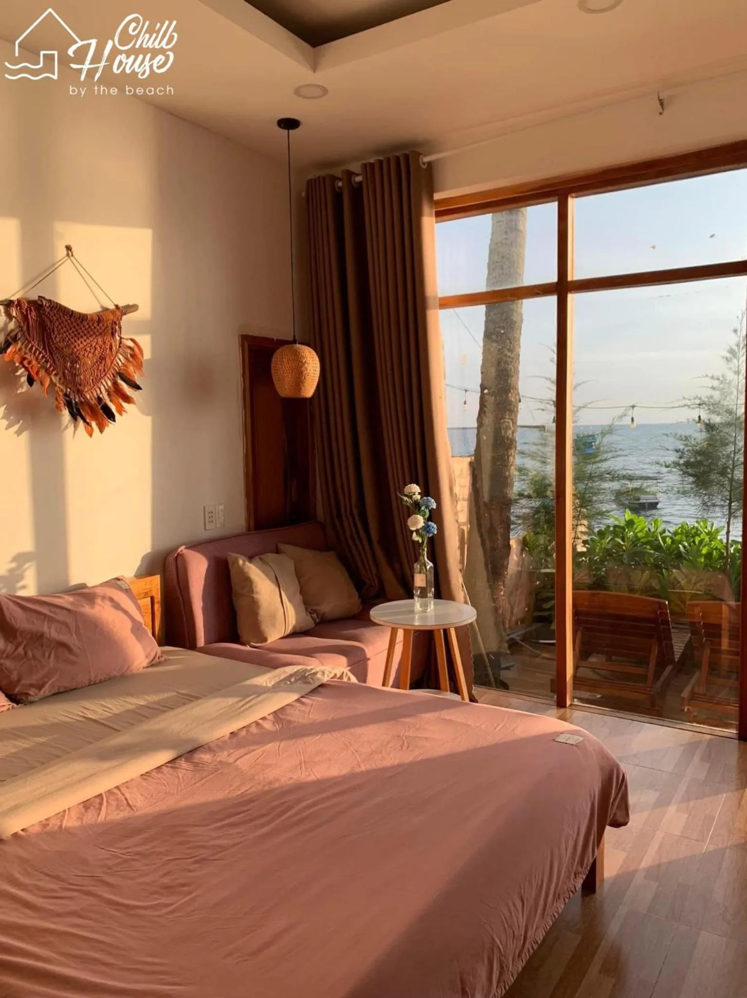 Bedroom, Bed in CHILL HOUSE by the beach