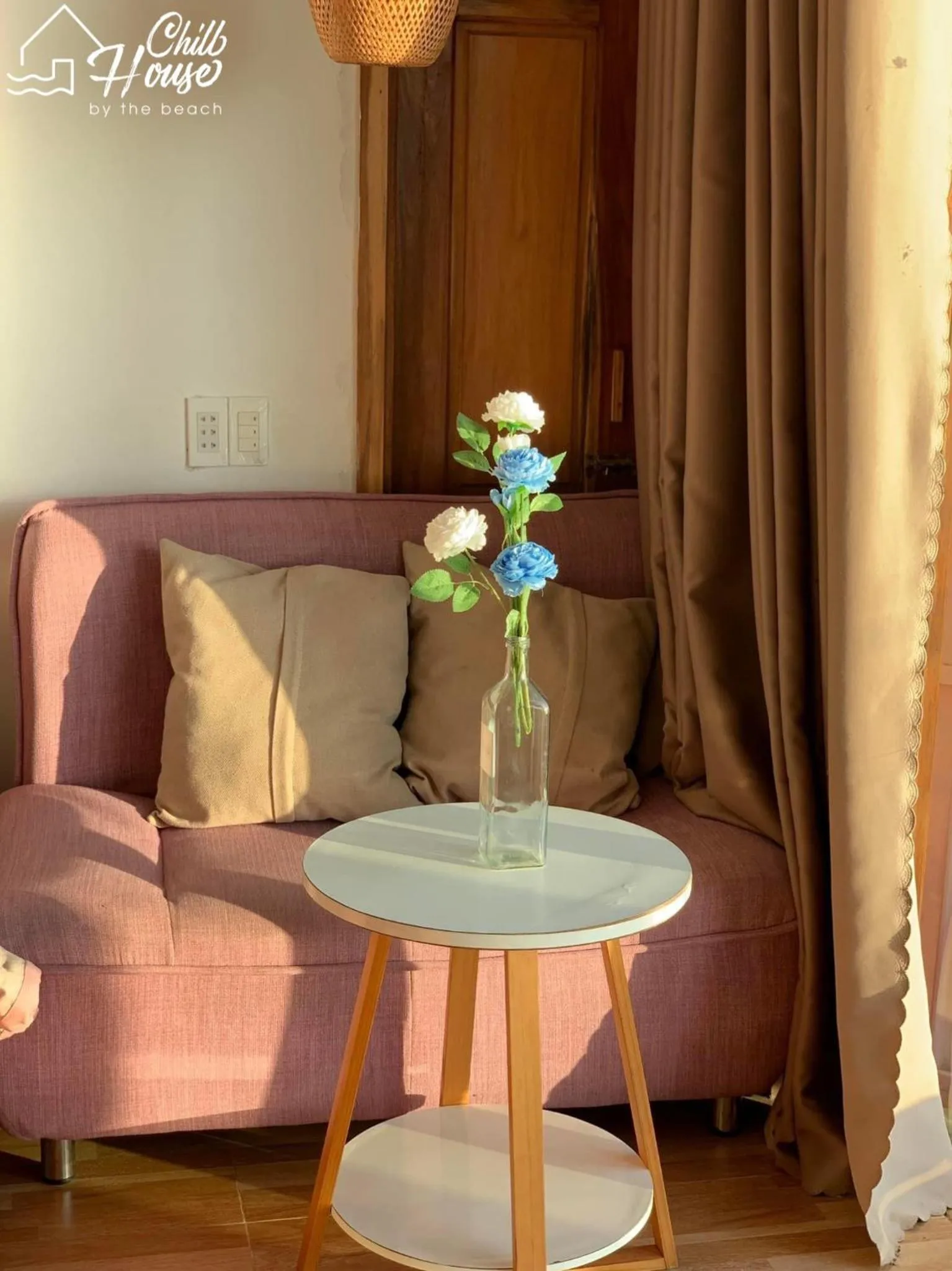 Seating area in CHILL HOUSE by the beach