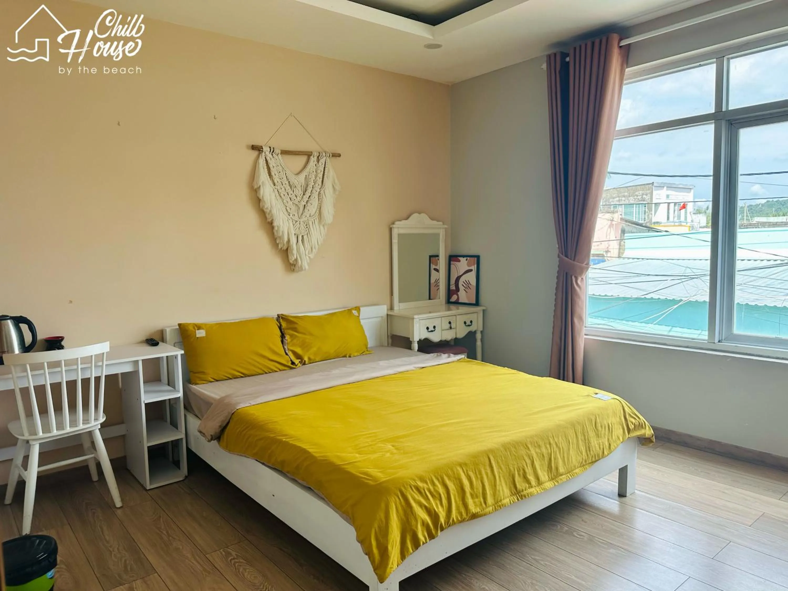 Coffee/tea facilities, Bed in CHILL HOUSE by the beach