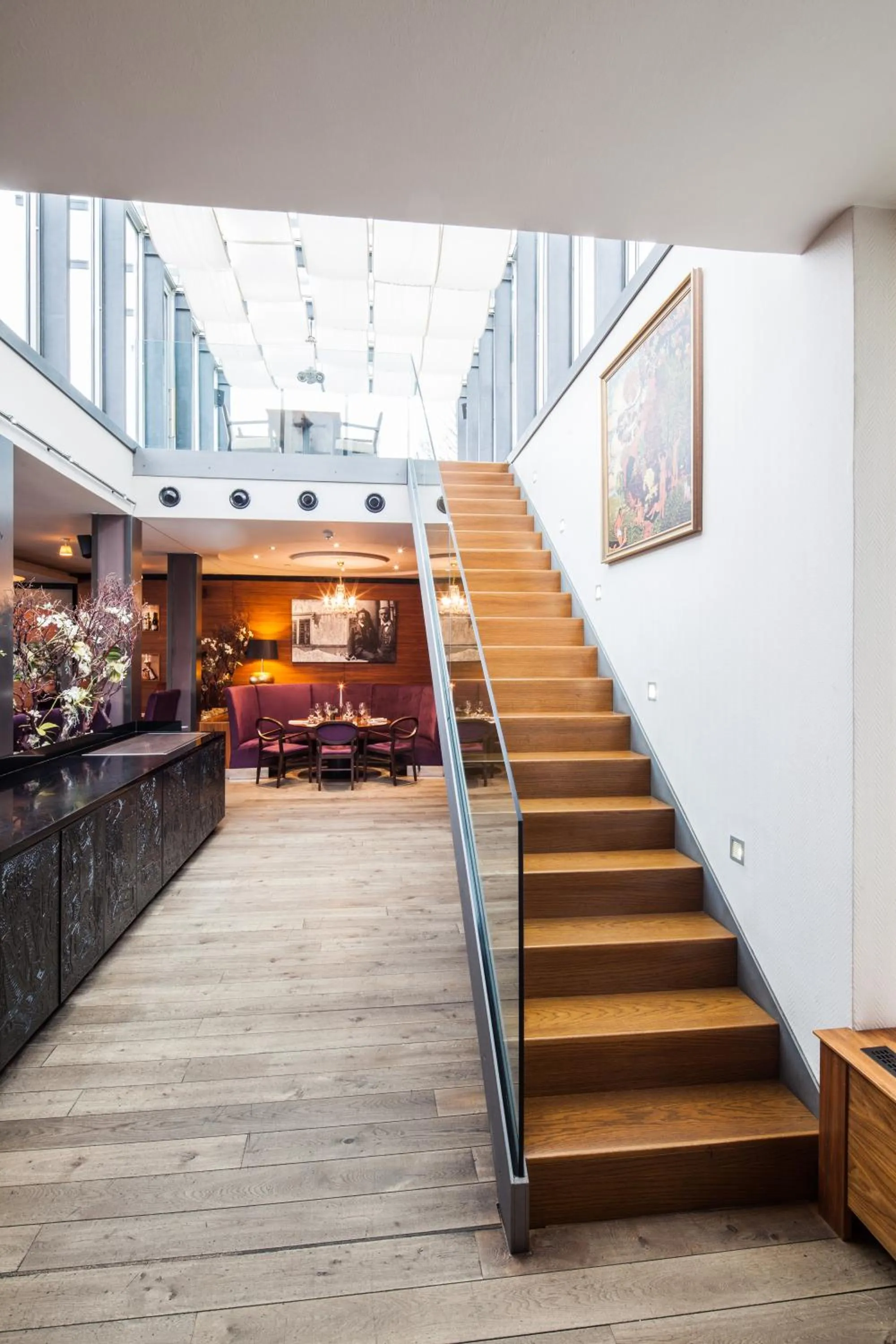 Restaurant/places to eat in Hotel Aplaus