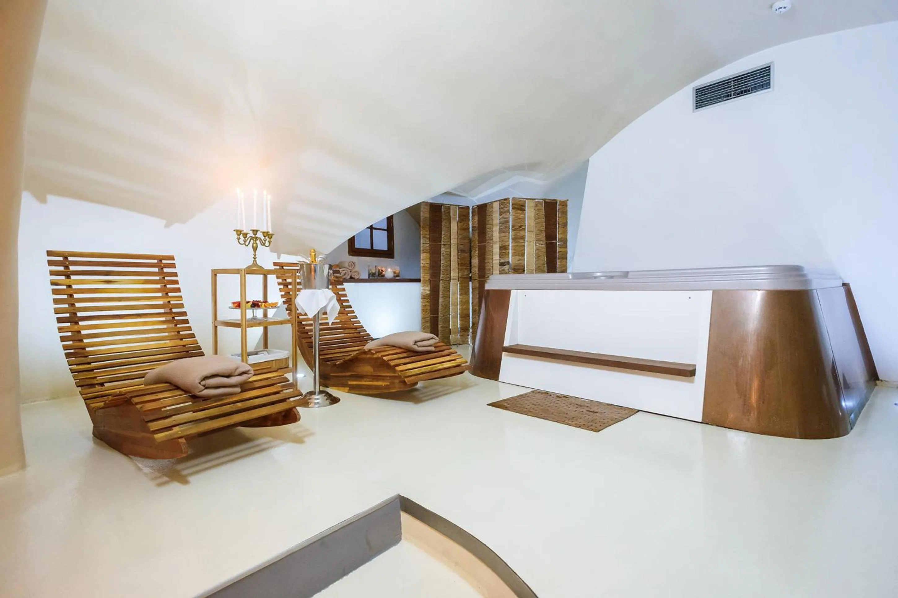 Hot Tub in Hotel Aplaus