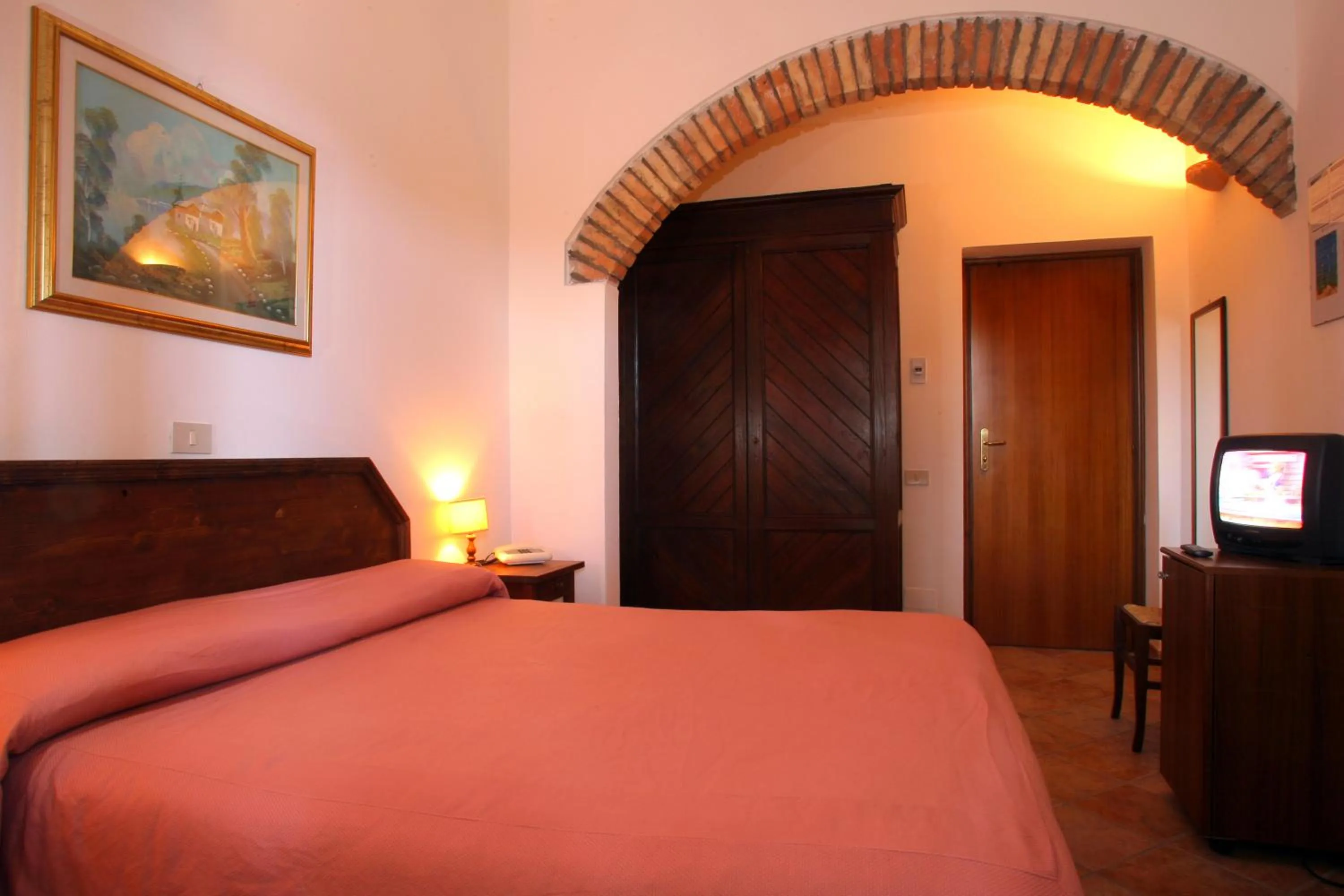 Decorative detail in Hotel Residence I Briganti di Capalbio