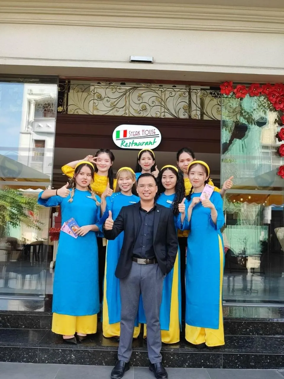 People in Sabina Boutique Hotel 2