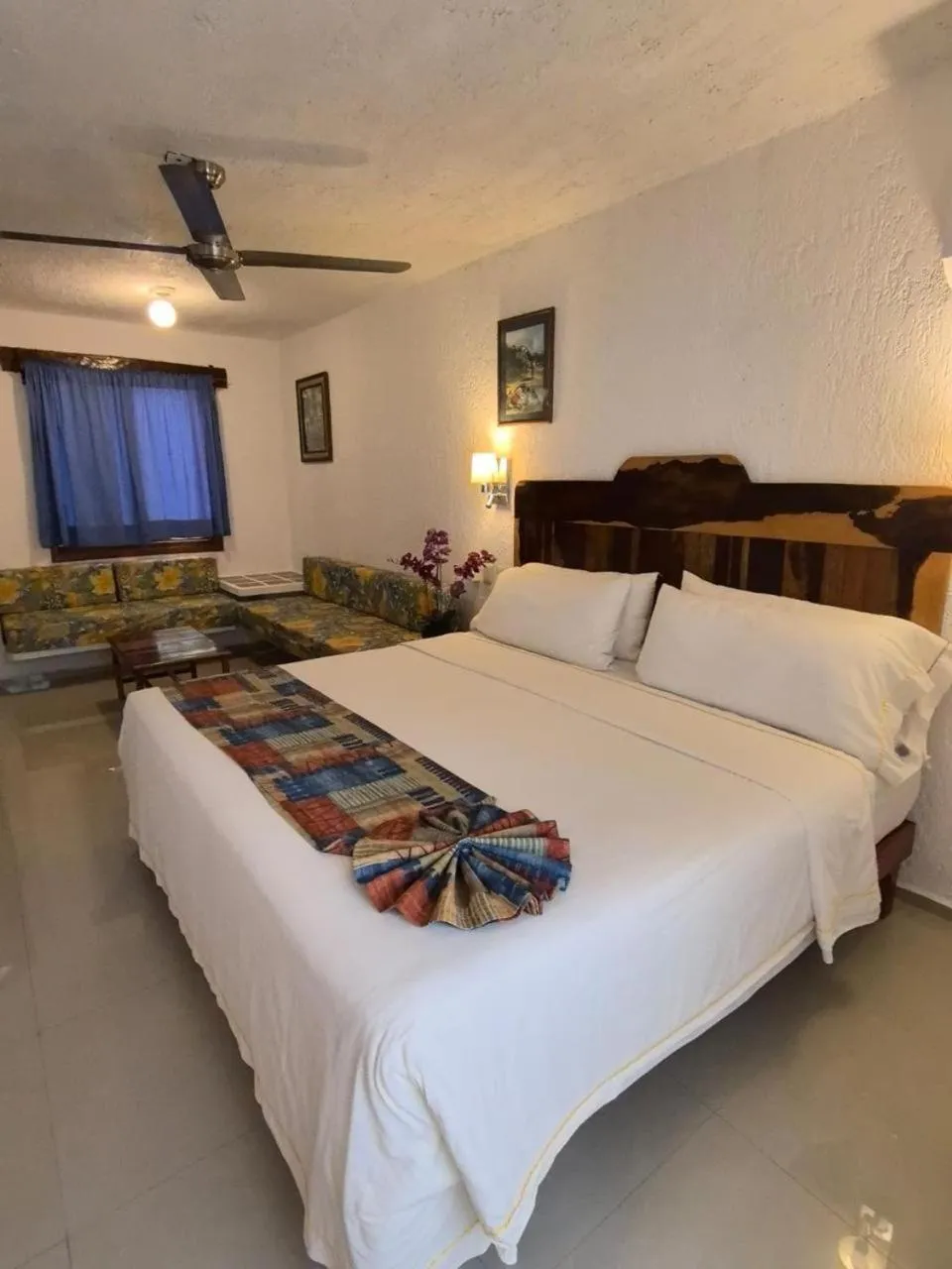 Bed in Eco-hotel El Rey del Caribe