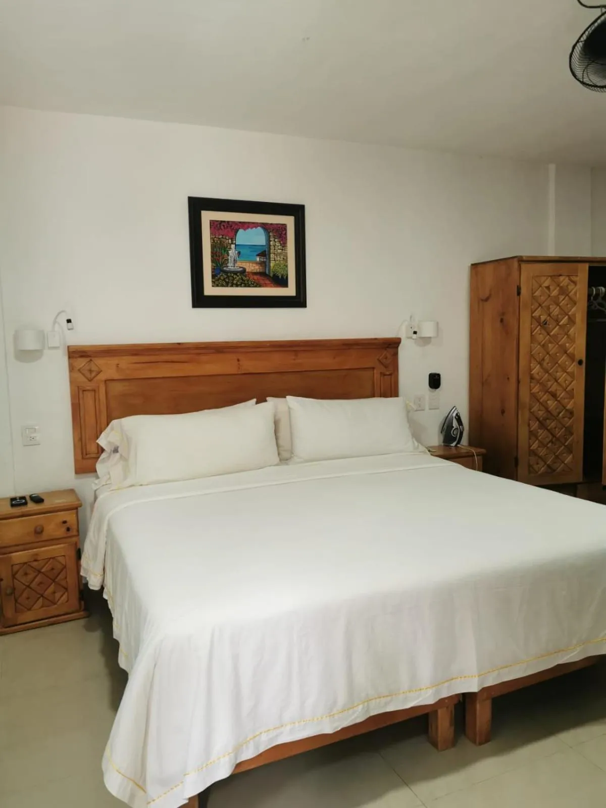 Bed in Eco-hotel El Rey del Caribe