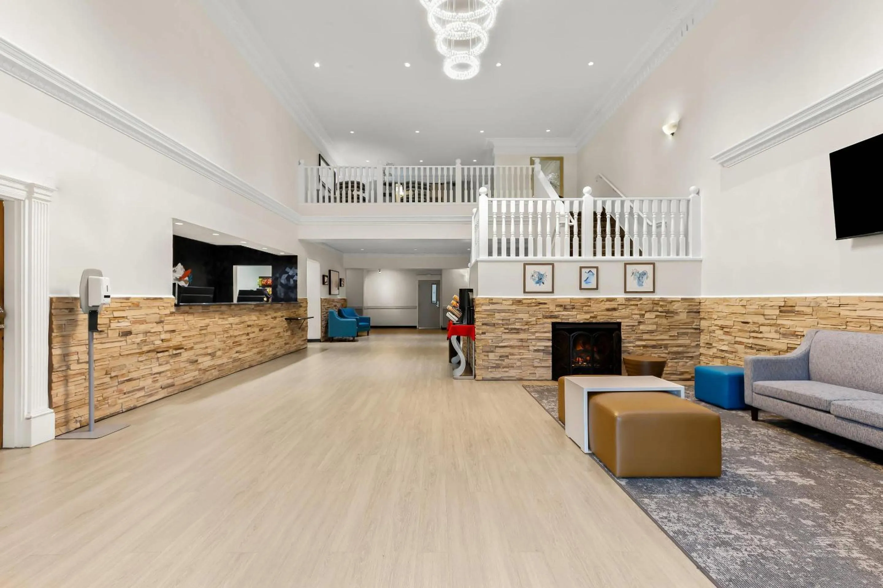 Lobby or reception in Clarion Suites Anchorage Downtown