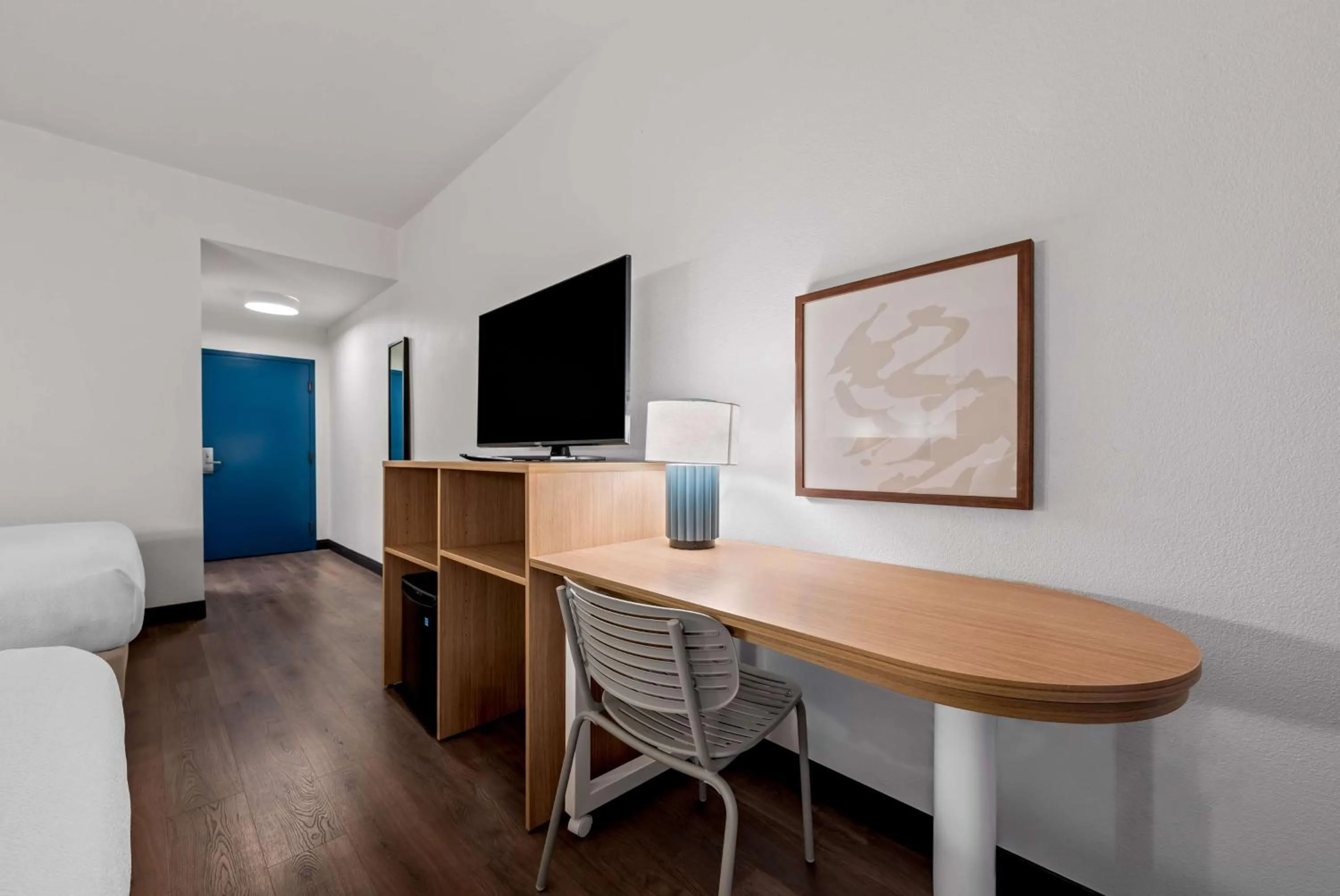 Bedroom in Quality Inn