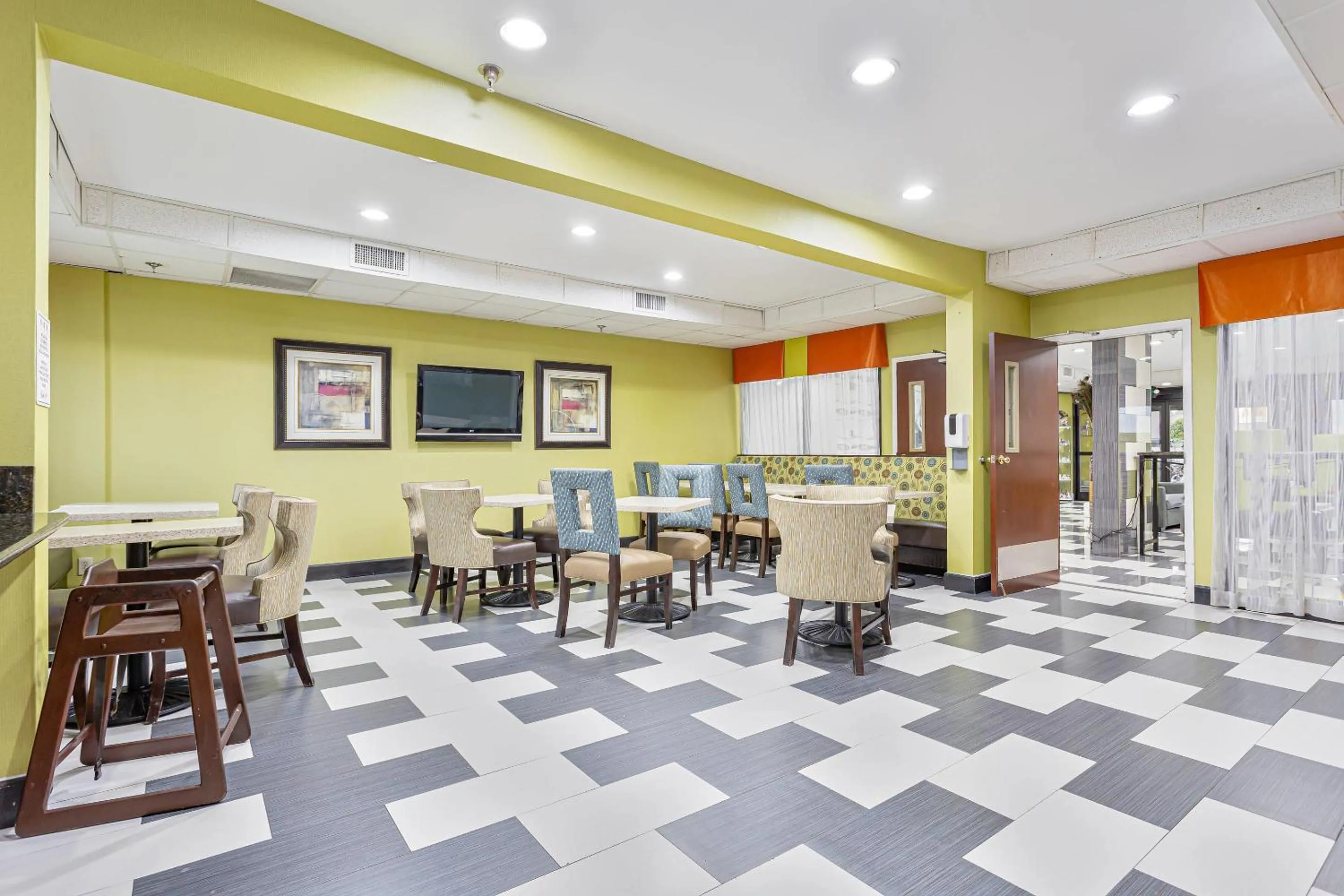 Breakfast in Quality Inn Prattville I-65