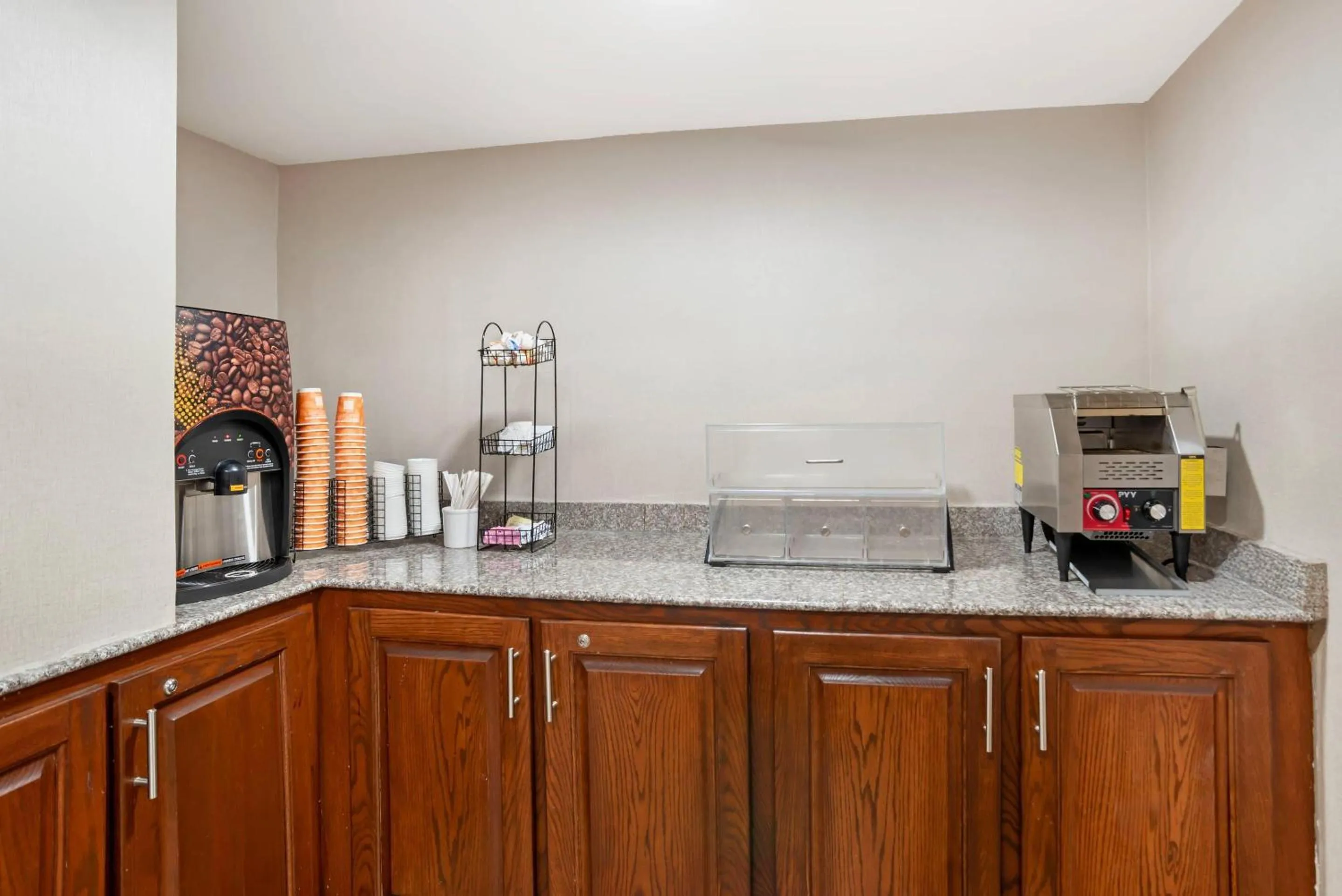 Breakfast in Comfort Inn Livingston