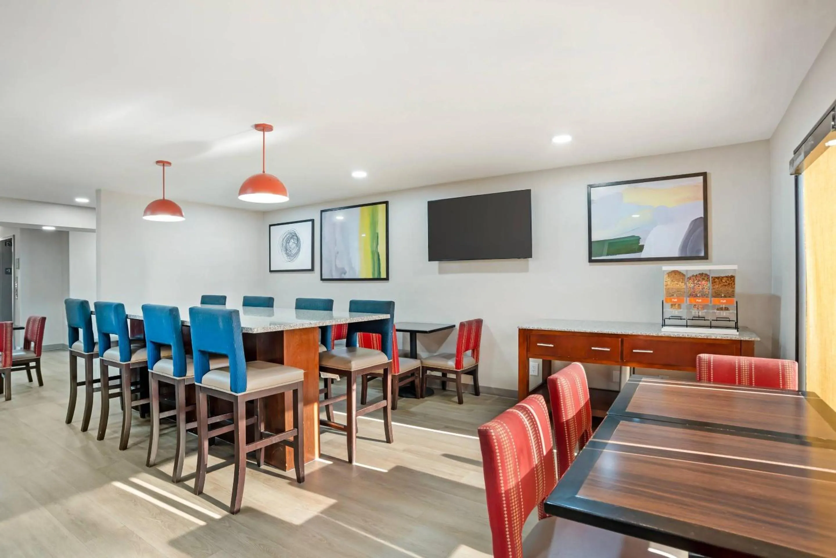 Breakfast in Comfort Inn Livingston