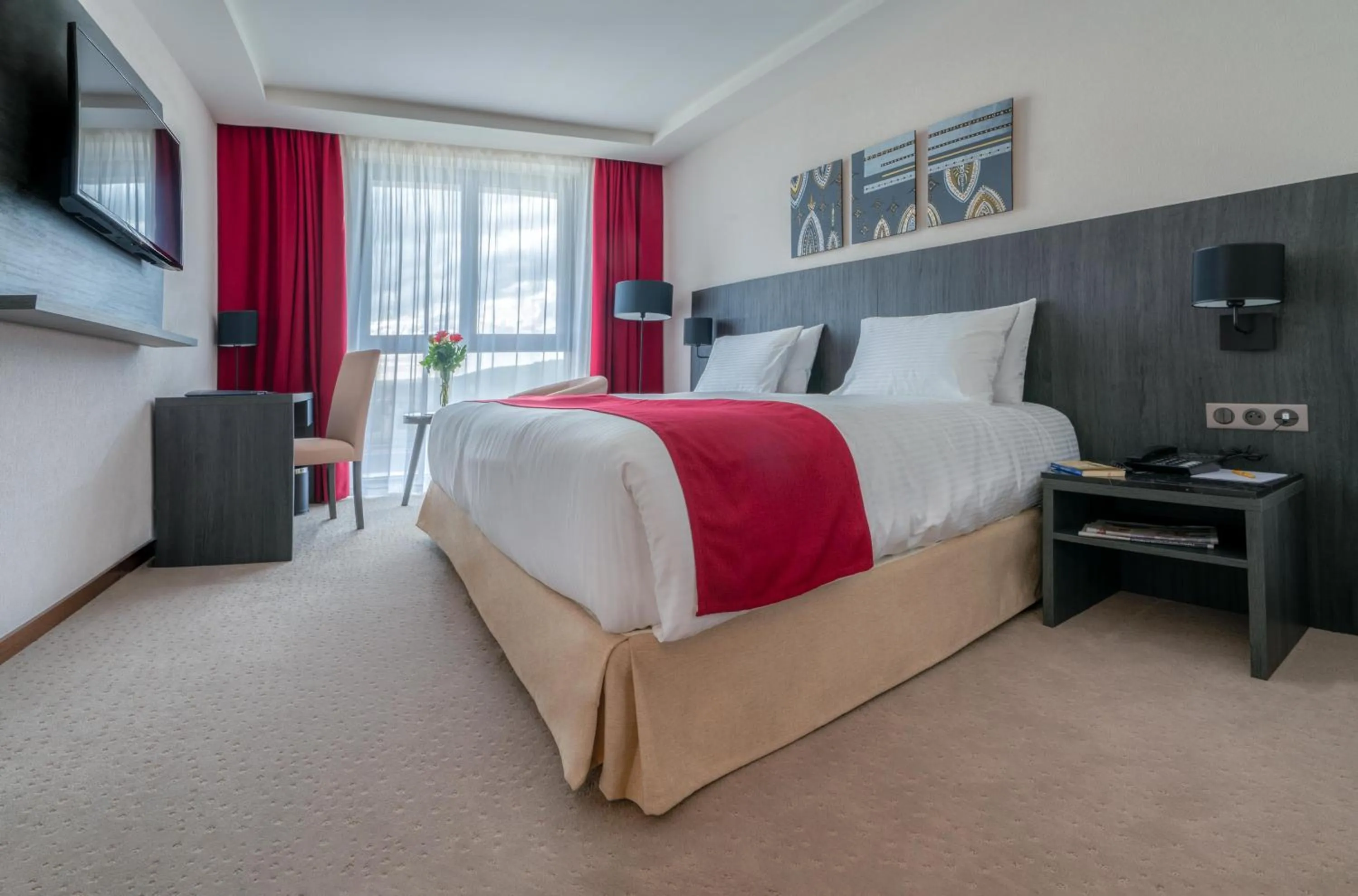 Golden Tulip Royaume