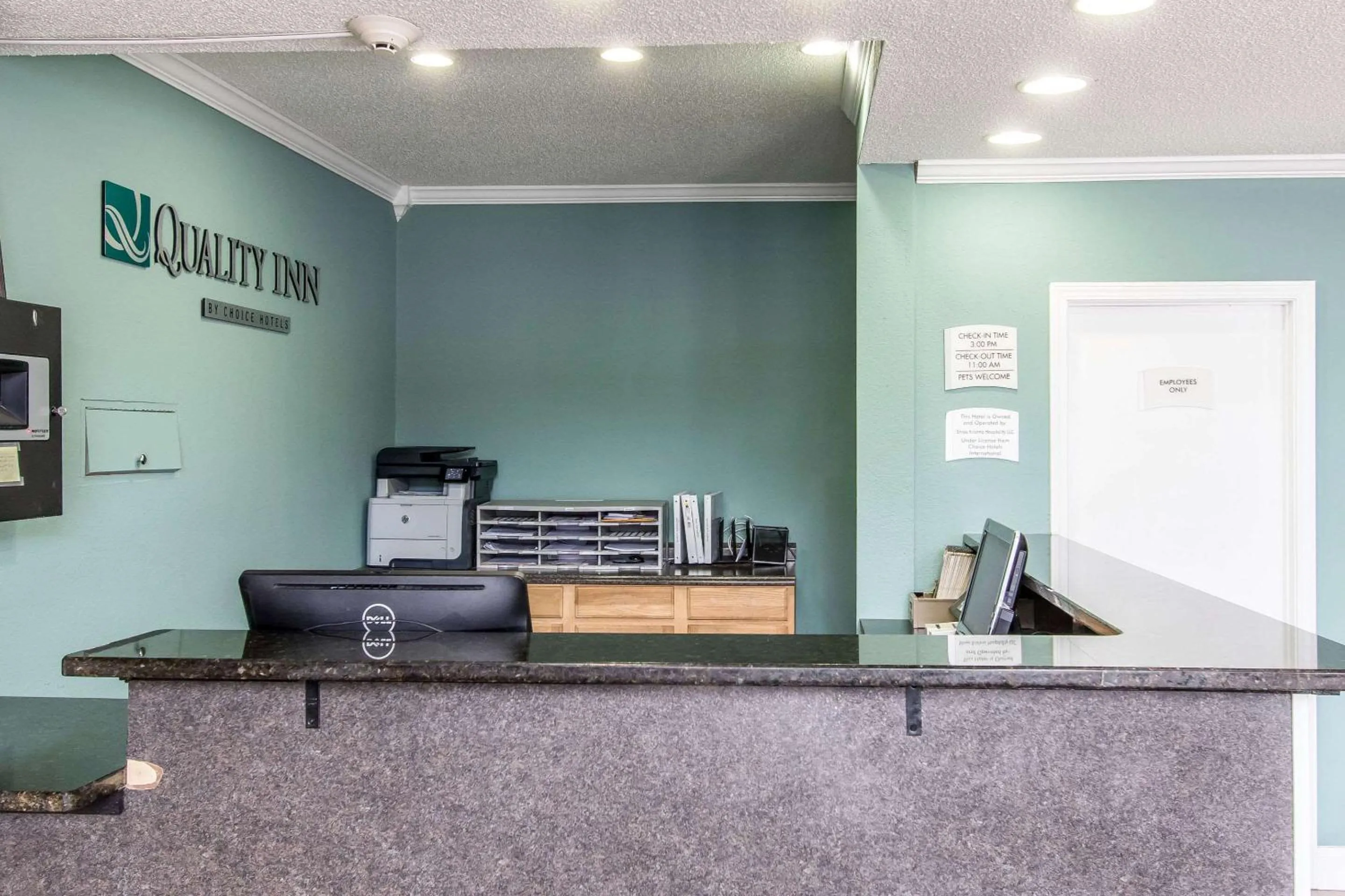 Lobby or reception in Quality Inn Downtown Historic District