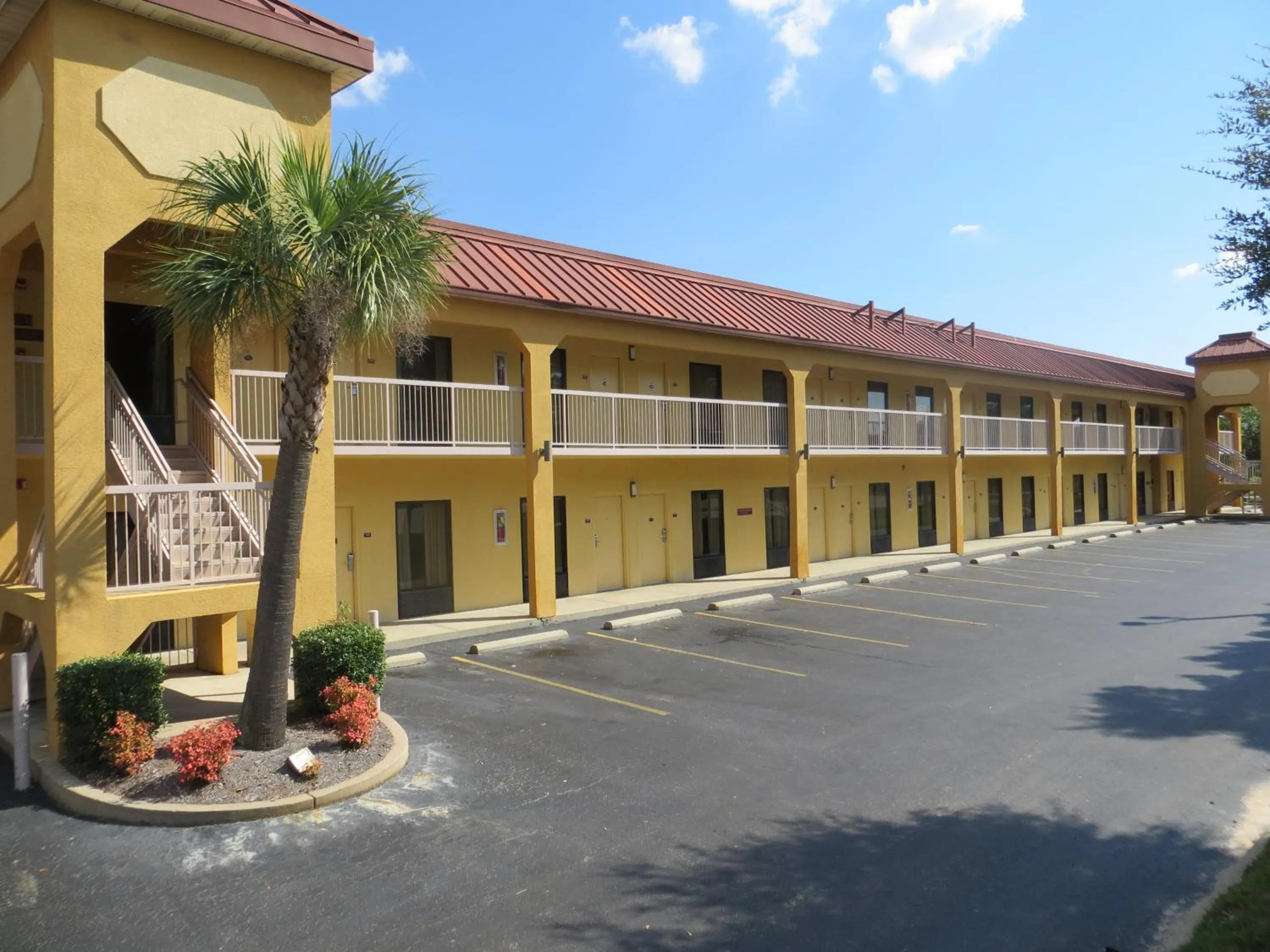 Property building in Fairview Inn & Suites Mobile