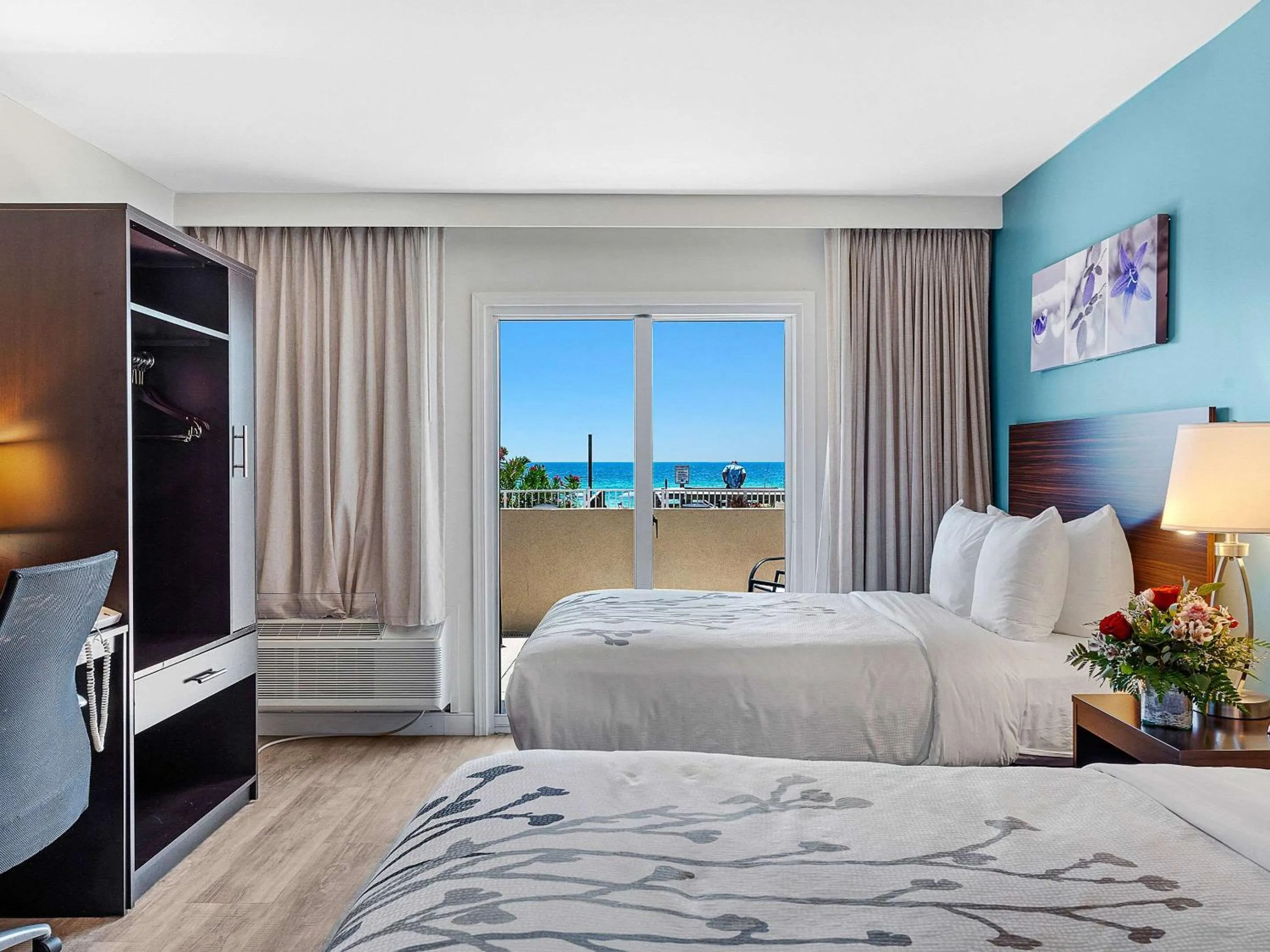 Bedroom, Bed in Sleep Inn Orange Beach