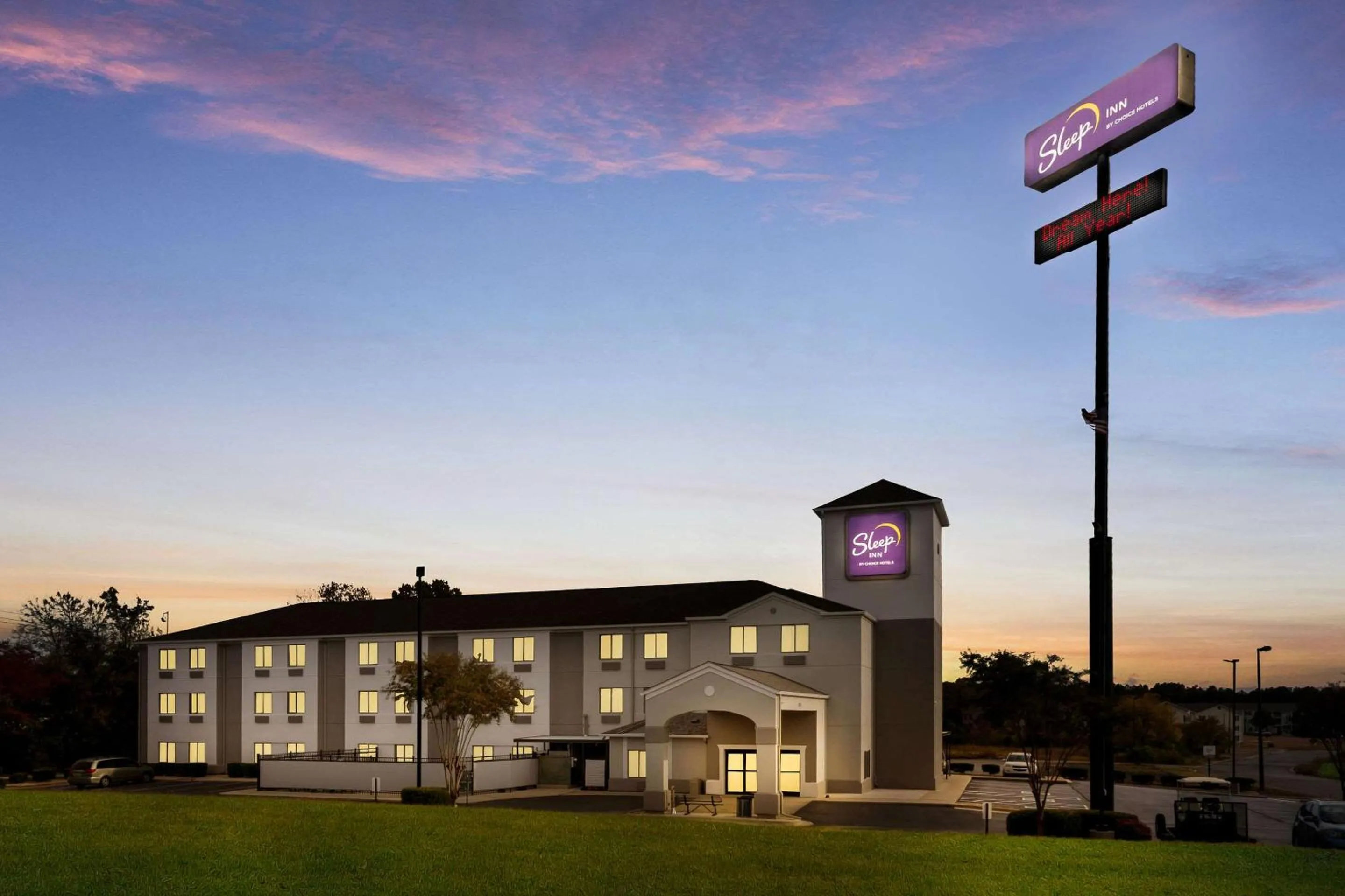 Property building in Sleep Inn Athens I-65