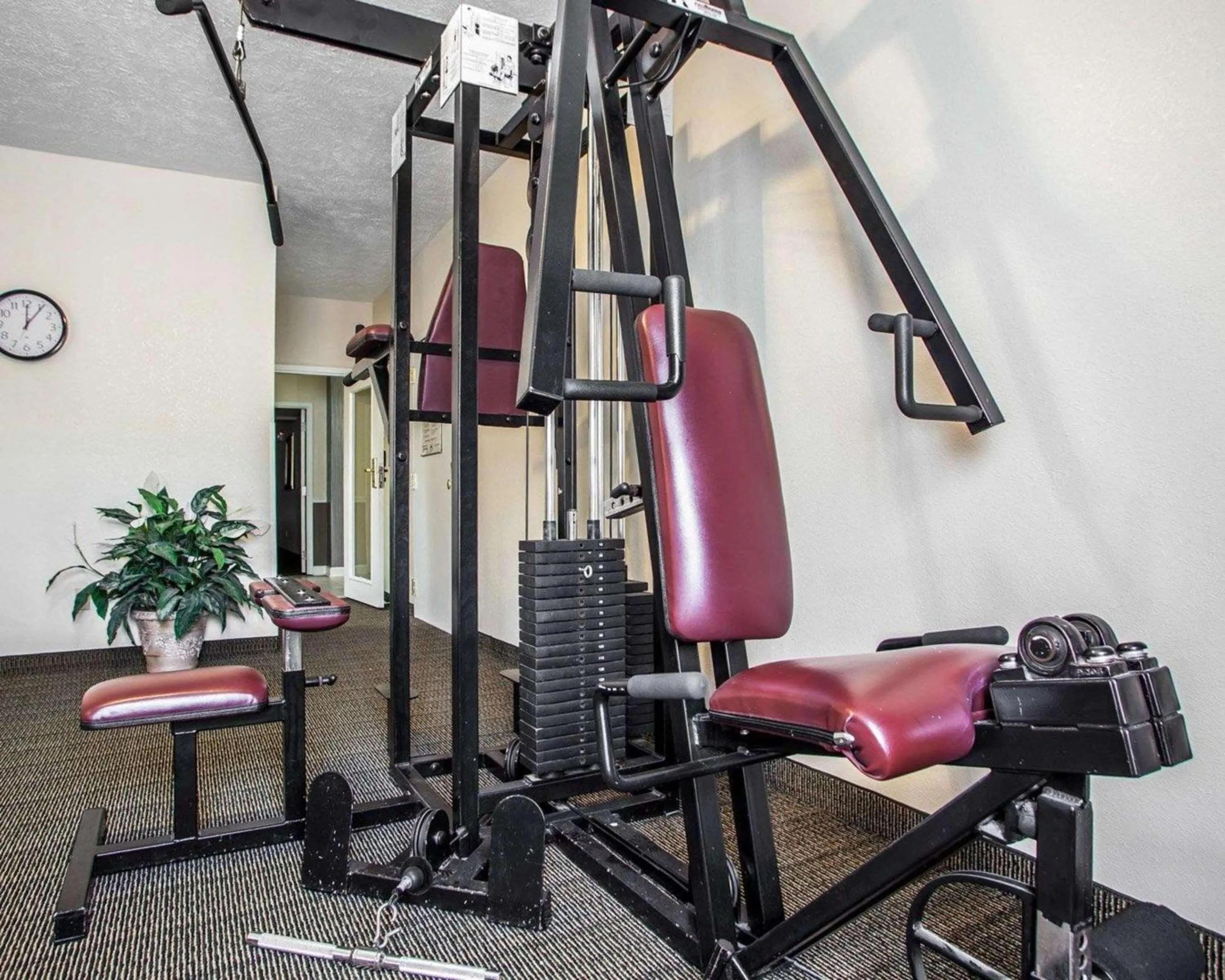 Fitness centre/facilities in Quality Inn Florence East