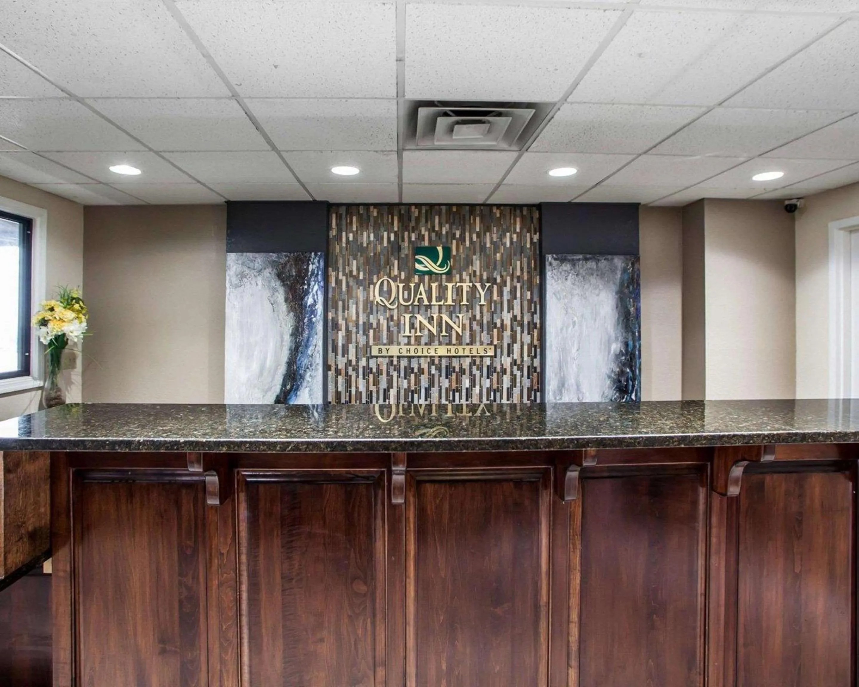 Lobby or reception in Quality Inn Florence East