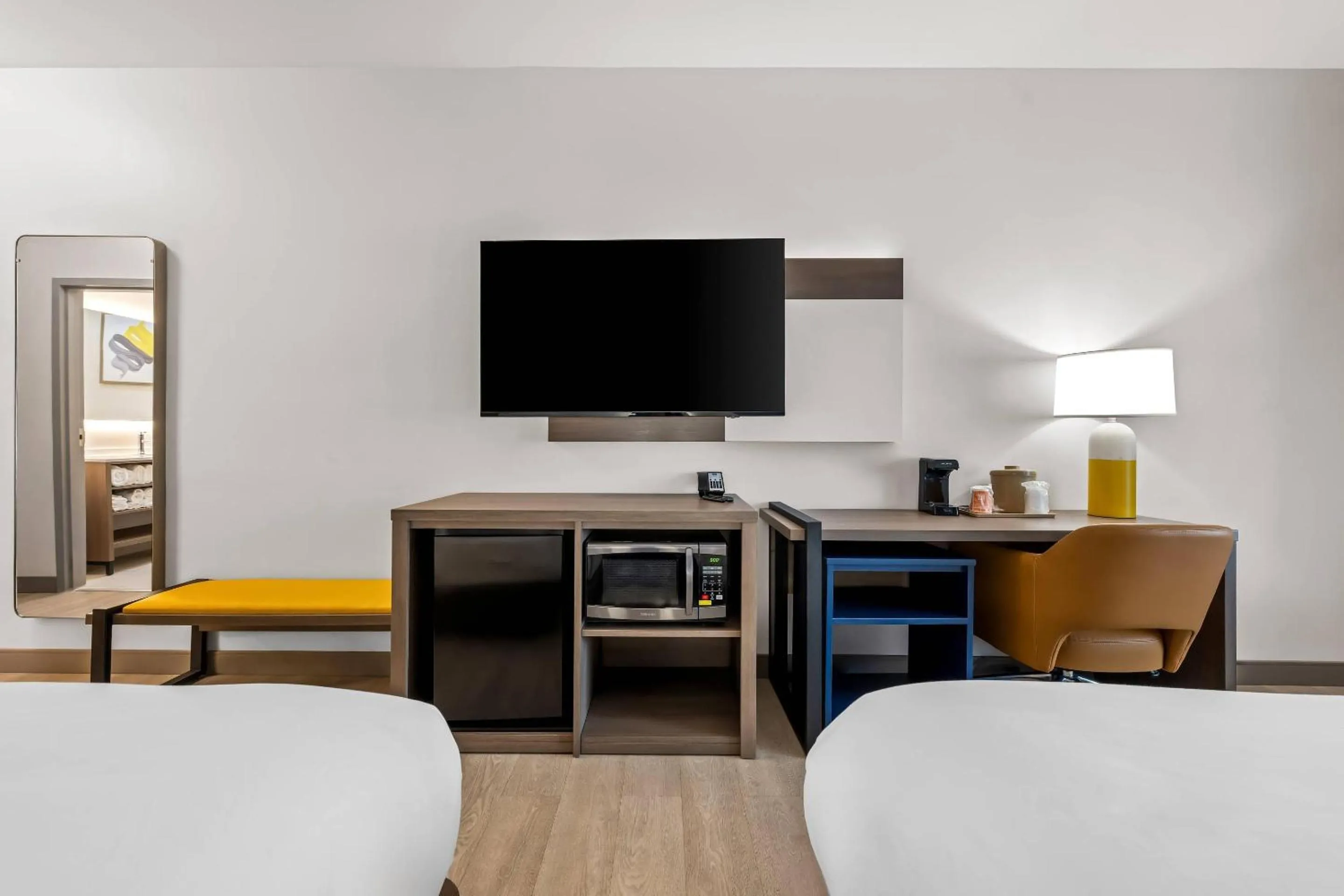 Bedroom in Comfort Inn & Suites River City Decatur