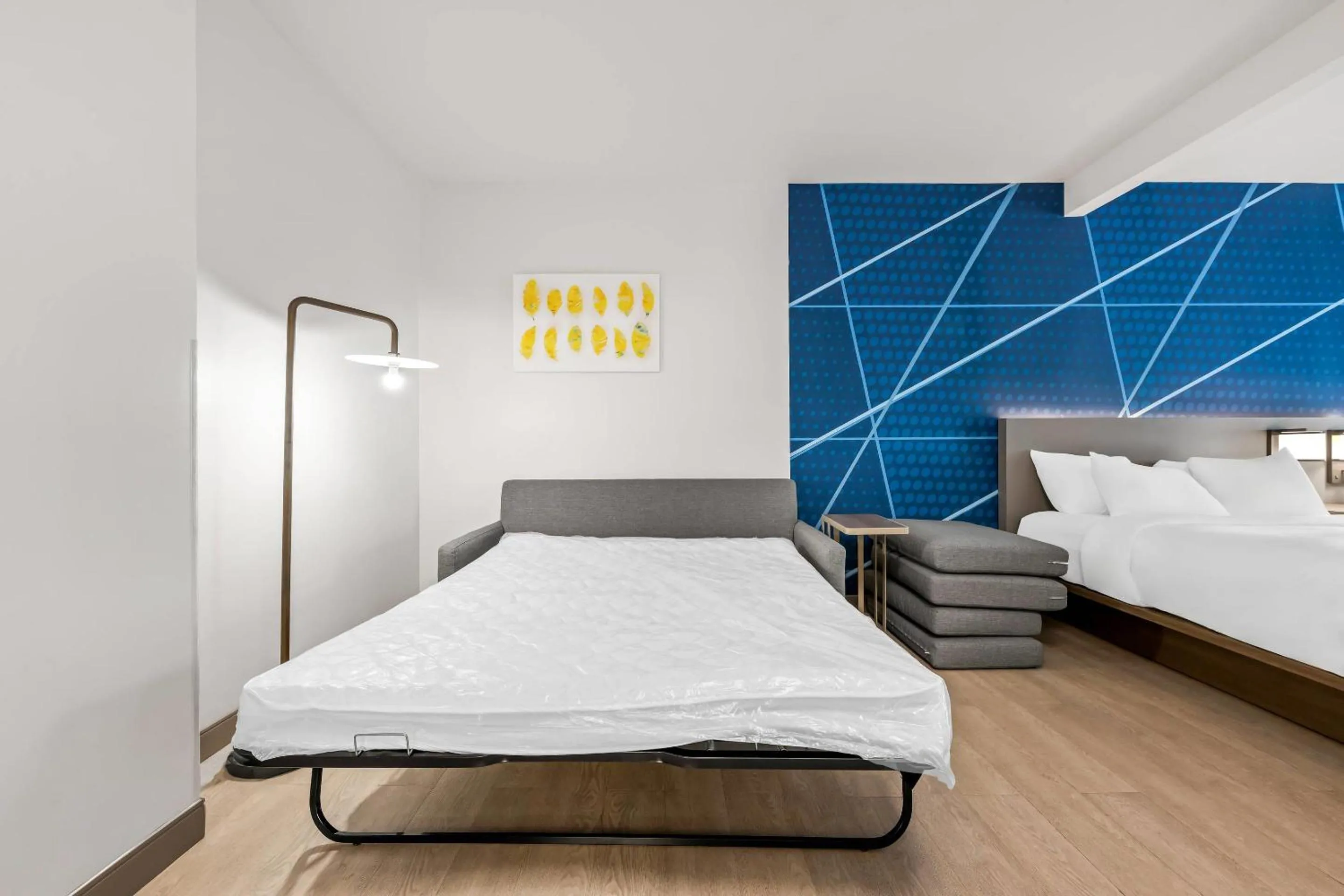 Bedroom, Bed in Comfort Inn & Suites River City Decatur