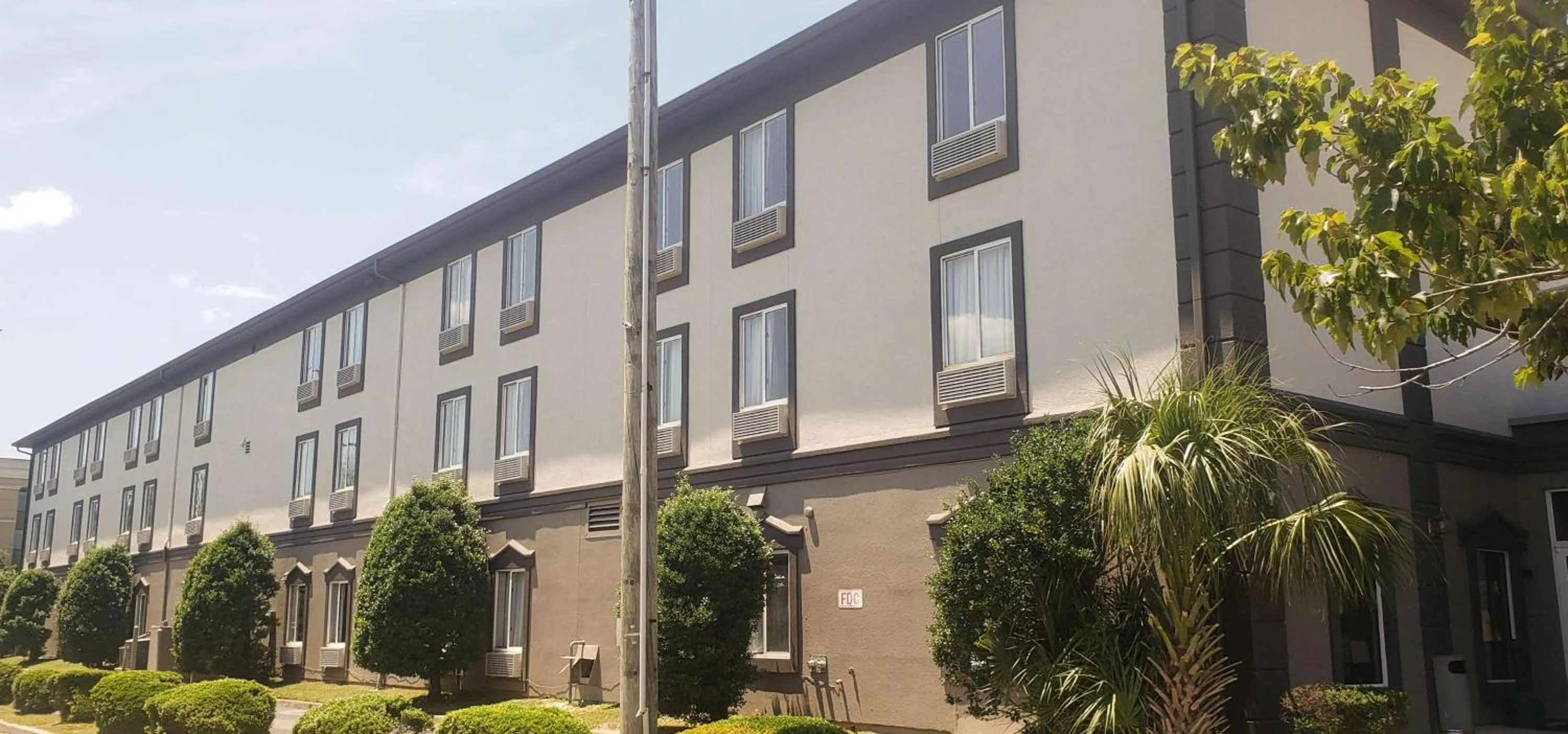 Property building in Motel 6 Mobile, AL - Airport Blvd