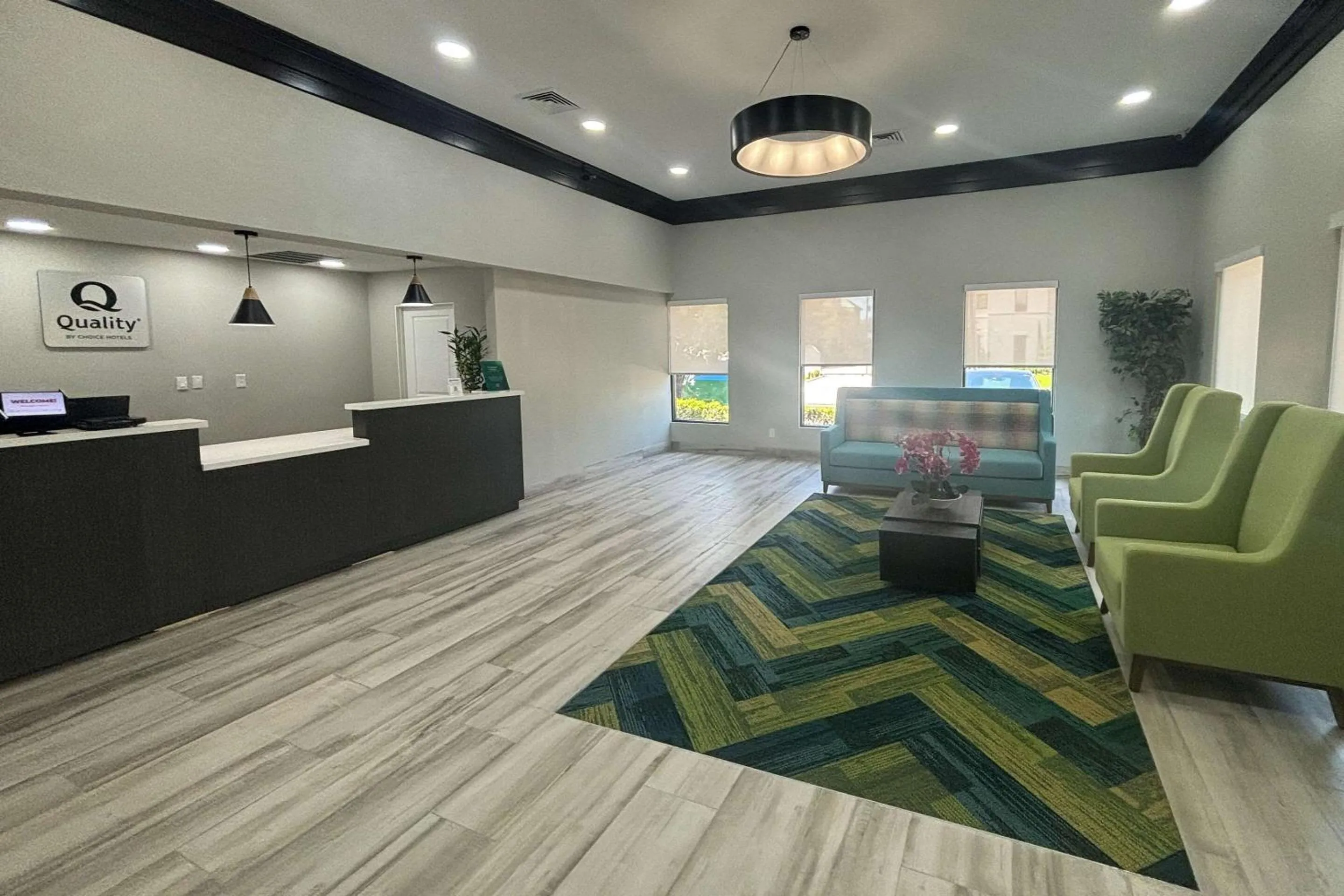 Lobby or reception in Quality Inn & Suites at Airport Blvd I-65