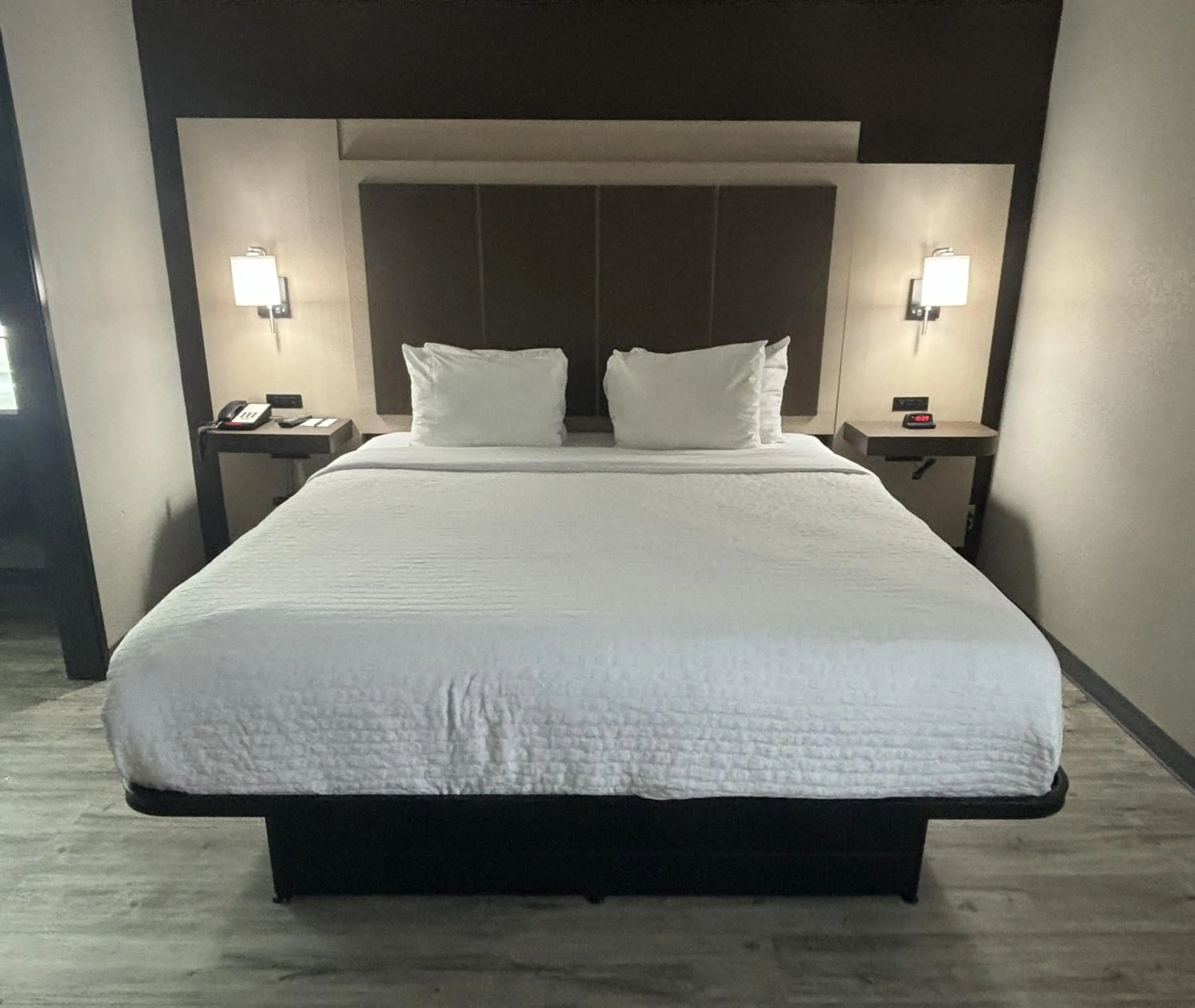 Bed in Quality Inn & Suites at Airport Blvd I-65