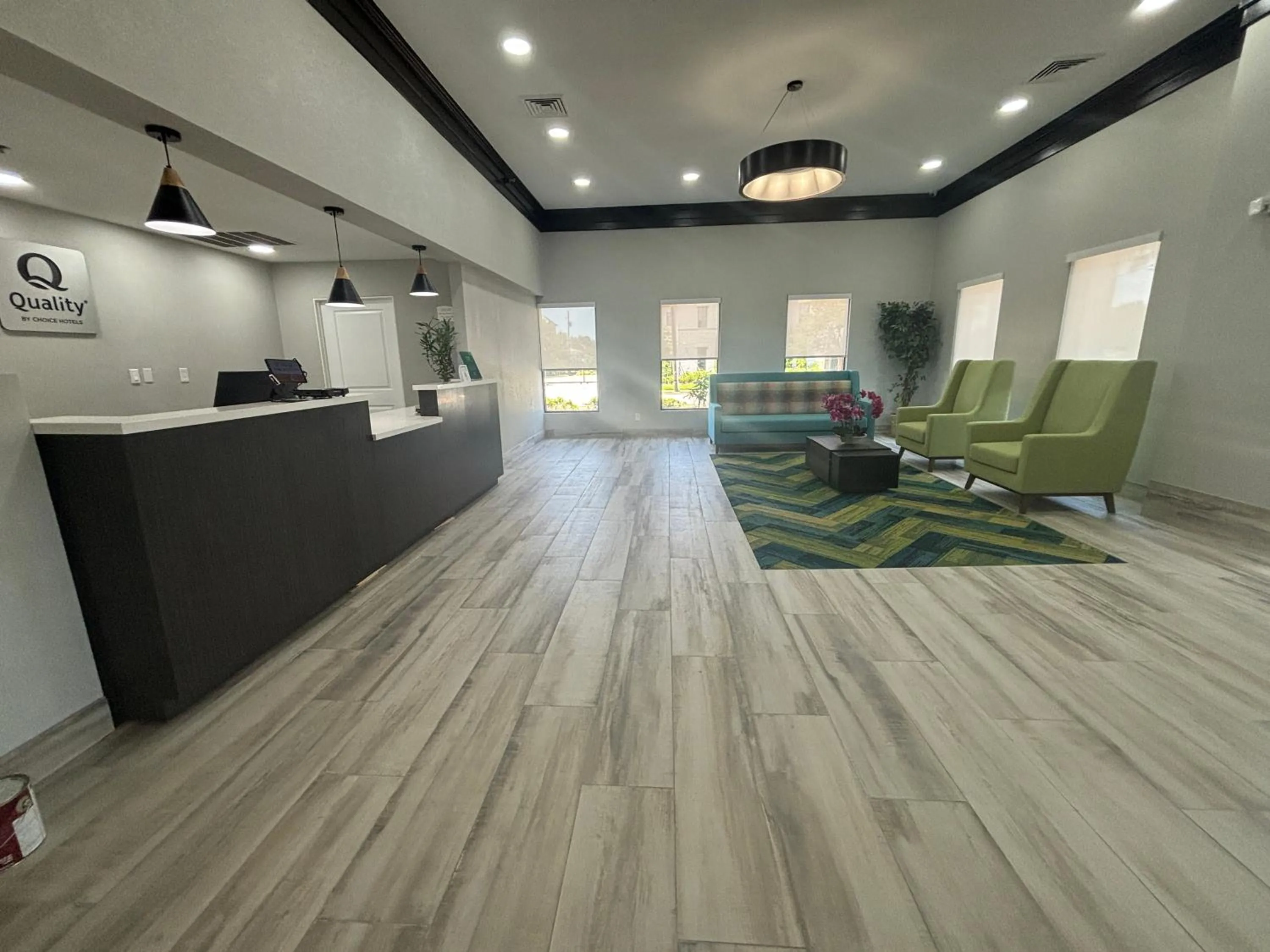 Lobby or reception in Quality Inn & Suites at Airport Blvd I-65