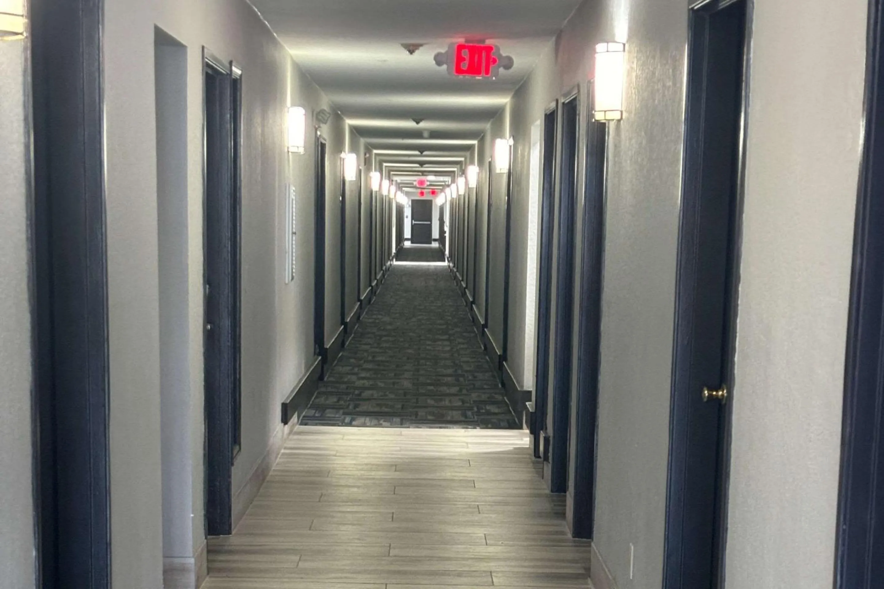 Lobby or reception in Quality Inn & Suites at Airport Blvd I-65