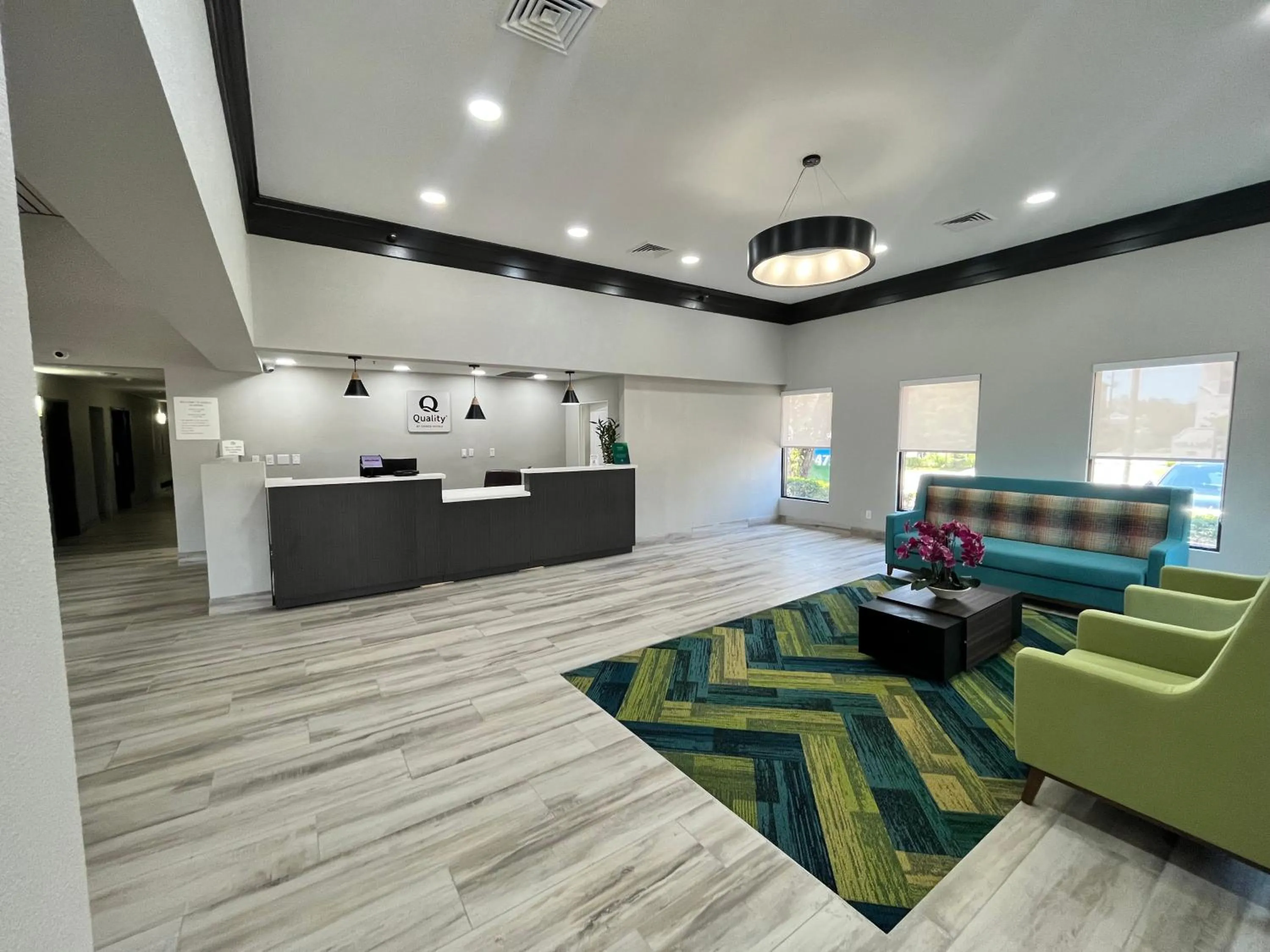 Lobby or reception in Quality Inn & Suites at Airport Blvd I-65