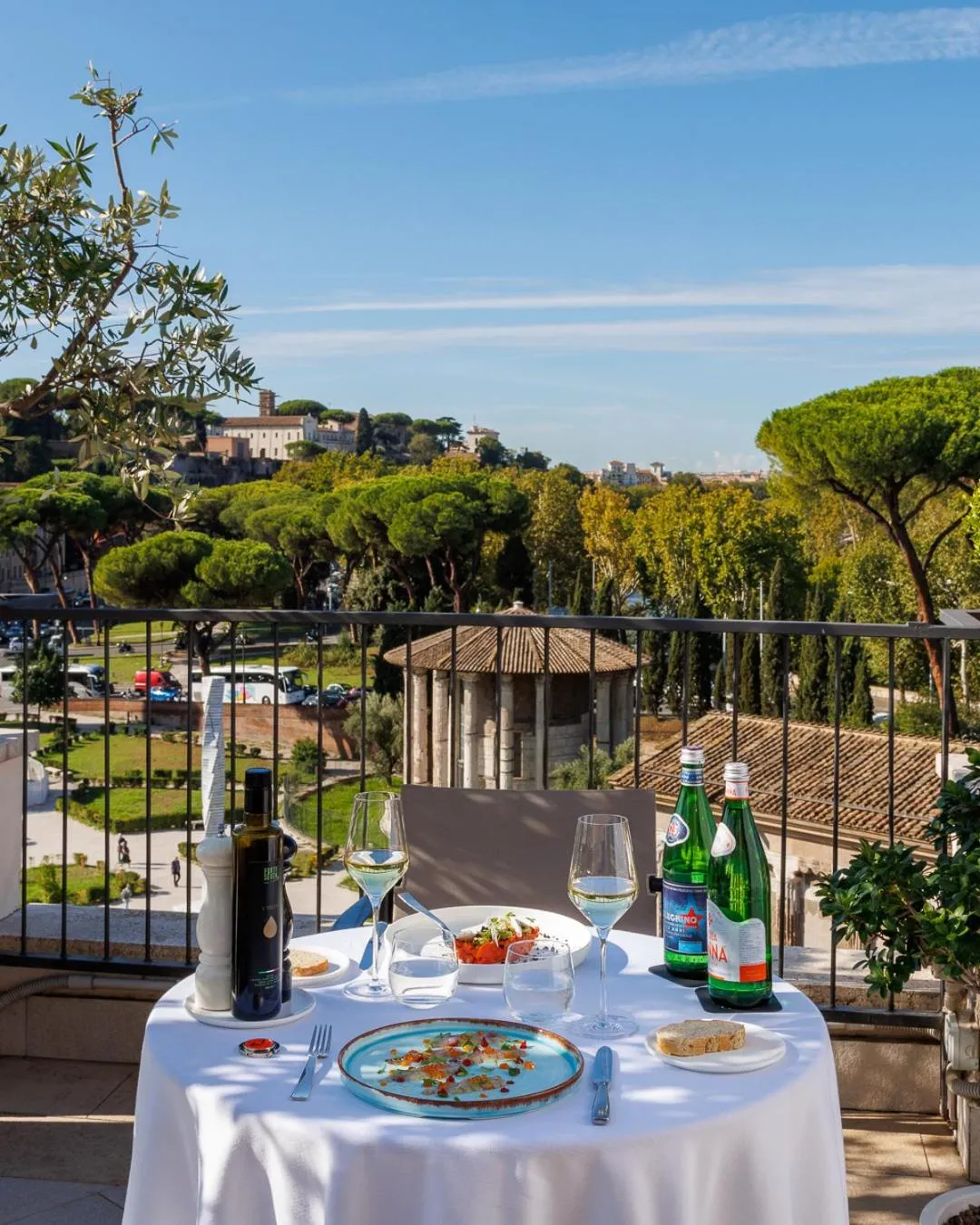 Restaurant/places to eat in 47 Boutique Hotel