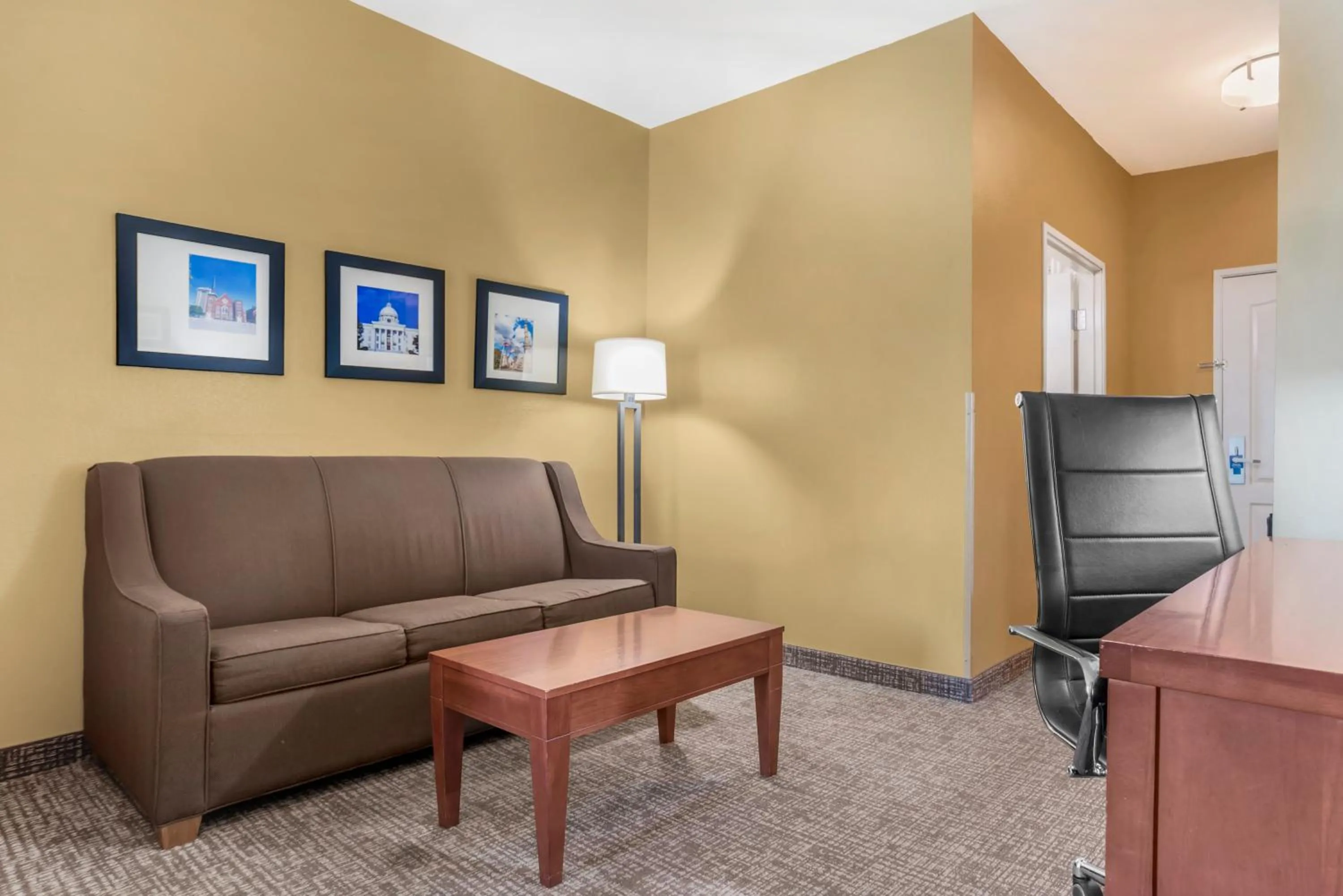 Comfort Suites Montgomery East Monticello Dr