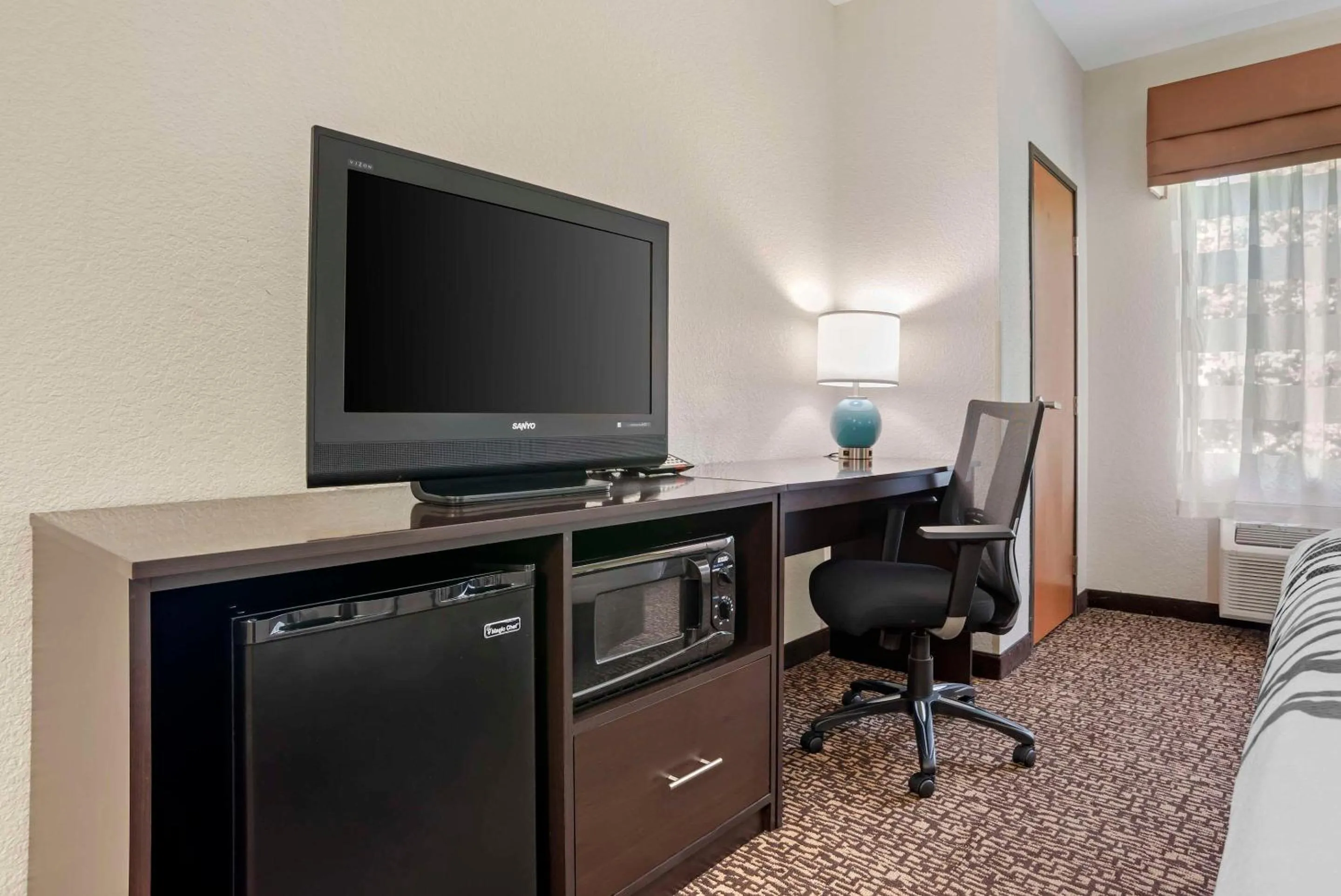 Bedroom in Sleep Inn & Suites Montgomery East I-85